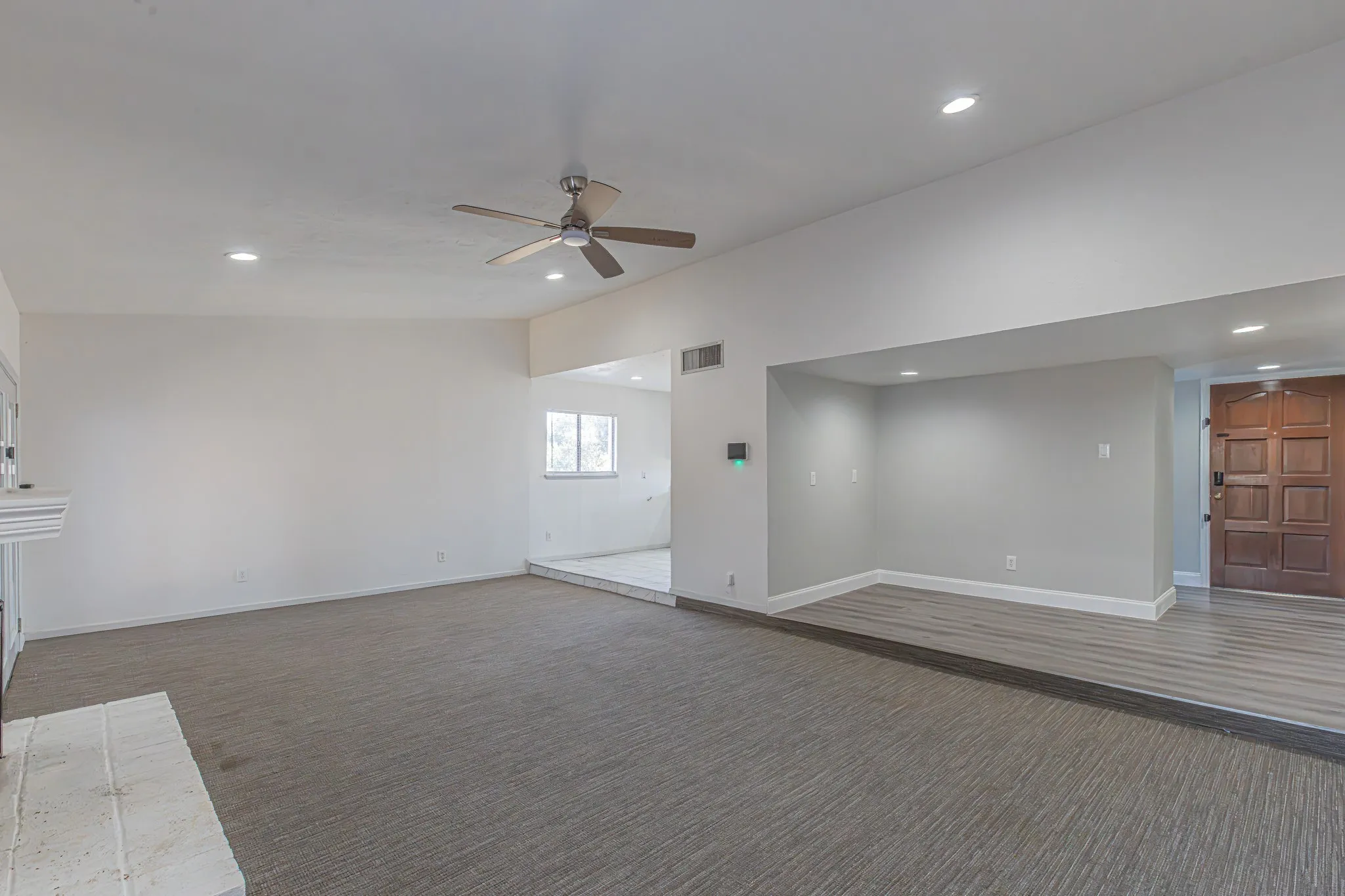 Single Family Residence For Sale in Dallas County , 2901 Gayle Drive, Garland, Texas 75044, 3 Bedroom, 2 Bathroom, 2 Garage spaces, 1,666 Sqft, built in 1979, mls#21380912, Real Estate Agent in Garland, Homes For Sale in Dallas county, Homes For Sale in Garland, Realtor in Garland Texas, Real Estate Brokerage Independent Realty Texas, Luminita Cordes Realtor