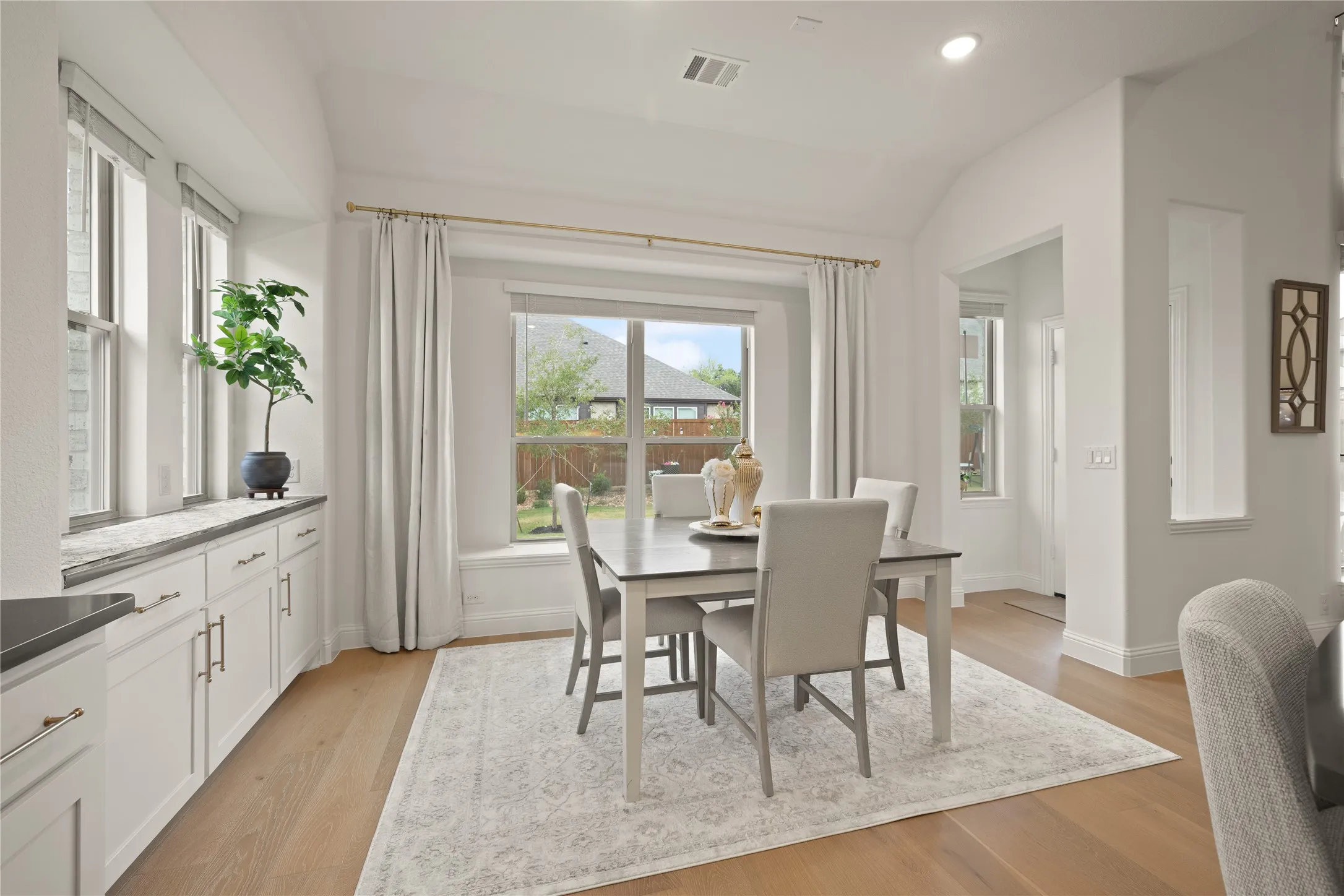 Single Family Residence For Sale in Tarrant County , 2307 Knapp Trail, Mansfield, Texas 76063, 4 Bedroom, 3 Bathroom, 2 Garage spaces, 2,819 Sqft, built in 2024, mls#21374195, Real Estate Agent in Mansfield, Homes For Sale in Tarrant county, Homes For Sale in Mansfield, Realtor in Mansfield Texas, Real Estate Brokerage Independent Realty Texas, Luminita Cordes Realtor