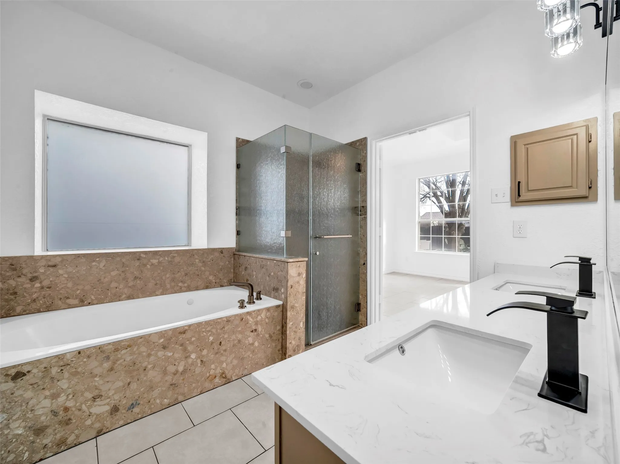 Single Family Residence For Sale in Tarrant County , 2913 Spartacus Drive, Grand Prairie, Texas 75052, 4 Bedroom, 3 Bathroom, 2 Garage spaces, 2,949 Sqft, built in 1993, mls#21380872, Real Estate Agent in Grand Prairie, Homes For Sale in Tarrant county, Homes For Sale in Grand Prairie, Realtor in Grand Prairie Texas, Real Estate Brokerage Independent Realty Texas, Luminita Cordes Realtor