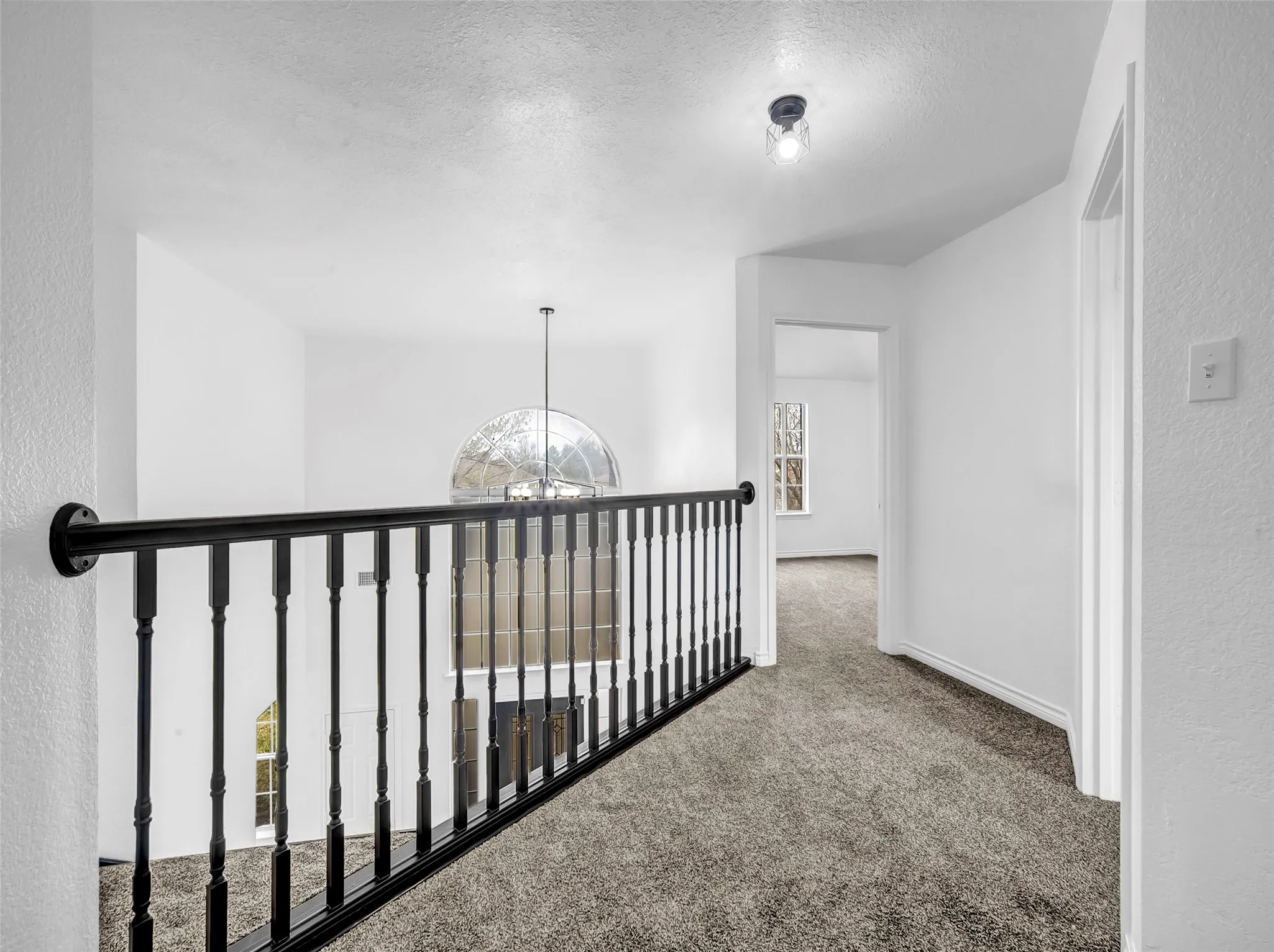 Single Family Residence For Sale in Tarrant County , 2913 Spartacus Drive, Grand Prairie, Texas 75052, 4 Bedroom, 3 Bathroom, 2 Garage spaces, 2,949 Sqft, built in 1993, mls#21380872, Real Estate Agent in Grand Prairie, Homes For Sale in Tarrant county, Homes For Sale in Grand Prairie, Realtor in Grand Prairie Texas, Real Estate Brokerage Independent Realty Texas, Luminita Cordes Realtor
