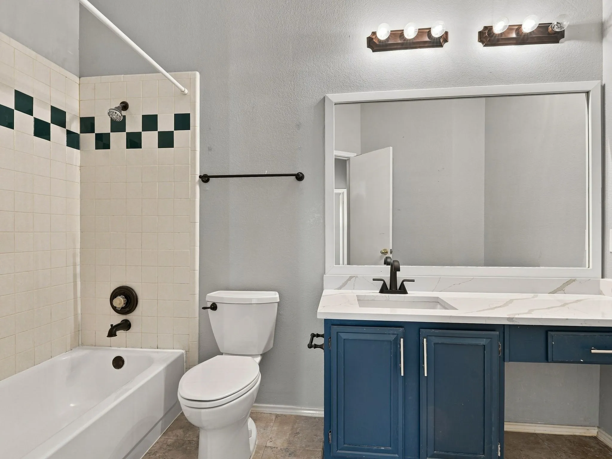 Single Family Residence For Rent in Collin County , 8201 Pacific Street, Frisco, Texas 75035, 4 Bedroom, 2 Bathroom, 2 Garage spaces, 2,112 Sqft, built in 1993, mls#21380941, Real Estate Agent in Frisco, Homes For Rent in Collin county, Homes For Rent in Frisco, Realtor in Frisco Texas, Real Estate Brokerage Independent Realty Texas, Luminita Cordes Realtor