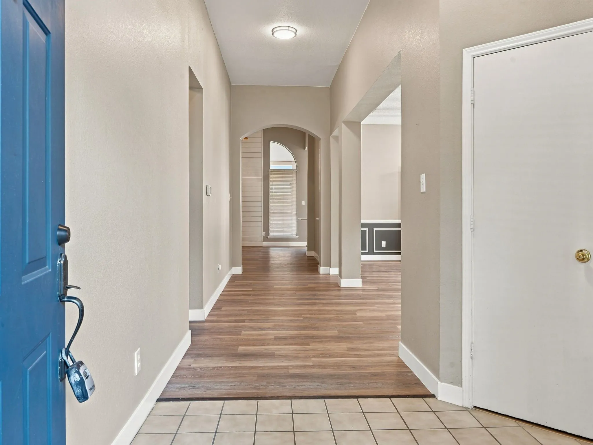 Single Family Residence For Rent in Collin County , 8201 Pacific Street, Frisco, Texas 75035, 4 Bedroom, 2 Bathroom, 2 Garage spaces, 2,112 Sqft, built in 1993, mls#21380941, Real Estate Agent in Frisco, Homes For Rent in Collin county, Homes For Rent in Frisco, Realtor in Frisco Texas, Real Estate Brokerage Independent Realty Texas, Luminita Cordes Realtor