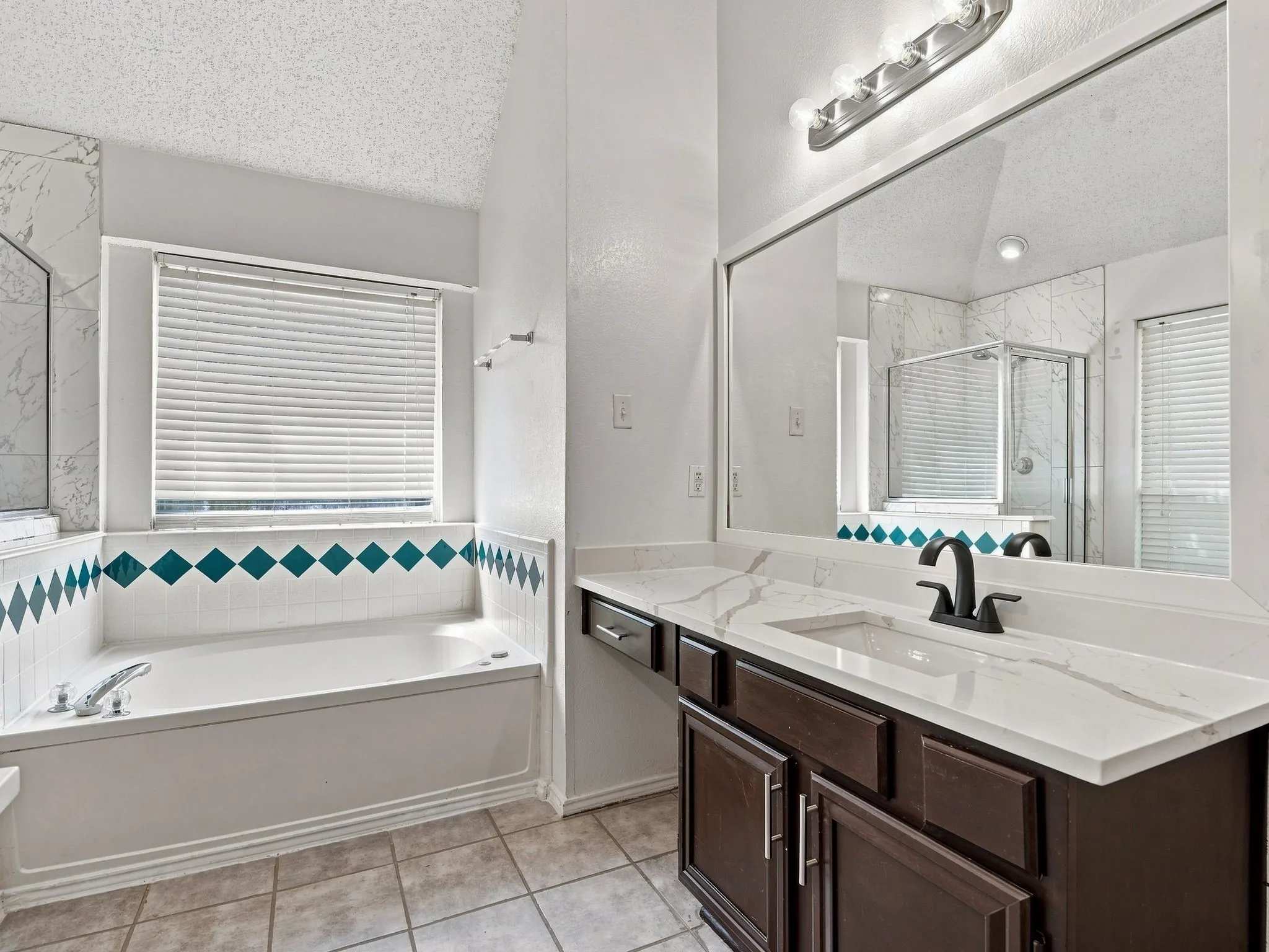 Single Family Residence For Rent in Collin County , 8201 Pacific Street, Frisco, Texas 75035, 4 Bedroom, 2 Bathroom, 2 Garage spaces, 2,112 Sqft, built in 1993, mls#21380941, Real Estate Agent in Frisco, Homes For Rent in Collin county, Homes For Rent in Frisco, Realtor in Frisco Texas, Real Estate Brokerage Independent Realty Texas, Luminita Cordes Realtor