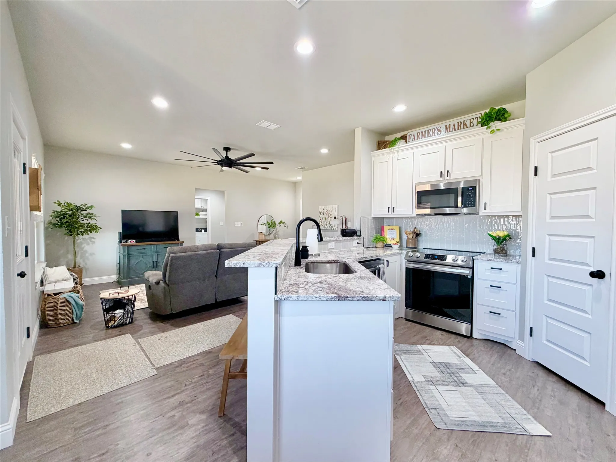 Single Family Residence For Sale in Taylor County , 3649 Yamini Drive, Abilene, Texas 79606, 3 Bedroom, 2 Bathroom, 2 Garage spaces, 1,391 Sqft, built in 2023, mls#21380328, Real Estate Agent in Abilene, Homes For Sale in Taylor county, Homes For Sale in Abilene, Realtor in Abilene Texas, Real Estate Brokerage Independent Realty Texas, Luminita Cordes Realtor