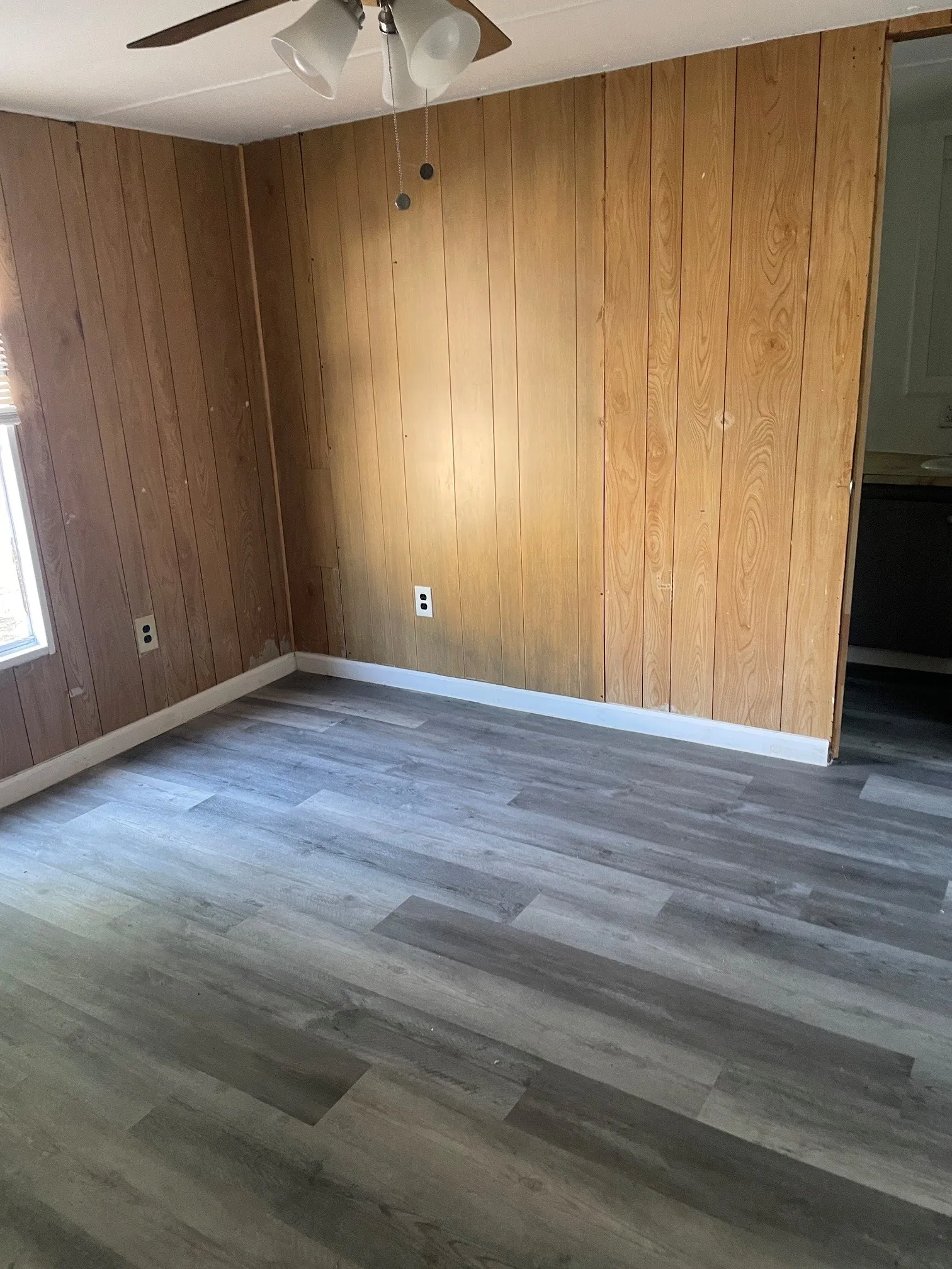 Manufactured Home For Rent in Collin County , 1309 Genoveva Lane, Anna, Texas 75409, 3 Bedroom, 2 Bathroom, Garage spaces, 924 Sqft, built in 1982, mls#21380874, Real Estate Agent in Anna, Homes For Rent in Collin county, Homes For Rent in Anna, Realtor in Anna Texas, Real Estate Brokerage Independent Realty Texas, Luminita Cordes Realtor