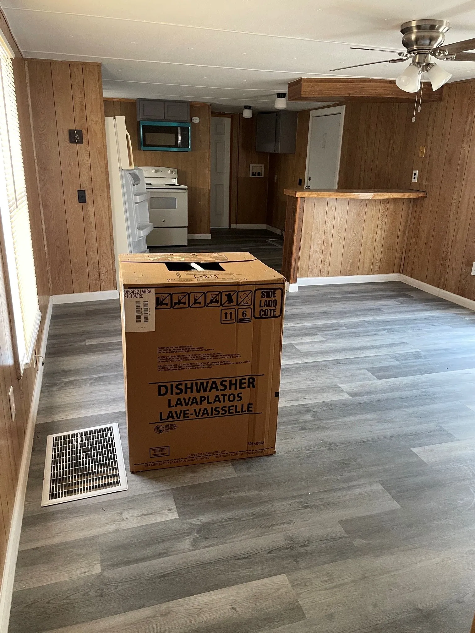 Manufactured Home For Rent in Collin County , 1309 Genoveva Lane, Anna, Texas 75409, 3 Bedroom, 2 Bathroom, Garage spaces, 924 Sqft, built in 1982, mls#21380874, Real Estate Agent in Anna, Homes For Rent in Collin county, Homes For Rent in Anna, Realtor in Anna Texas, Real Estate Brokerage Independent Realty Texas, Luminita Cordes Realtor