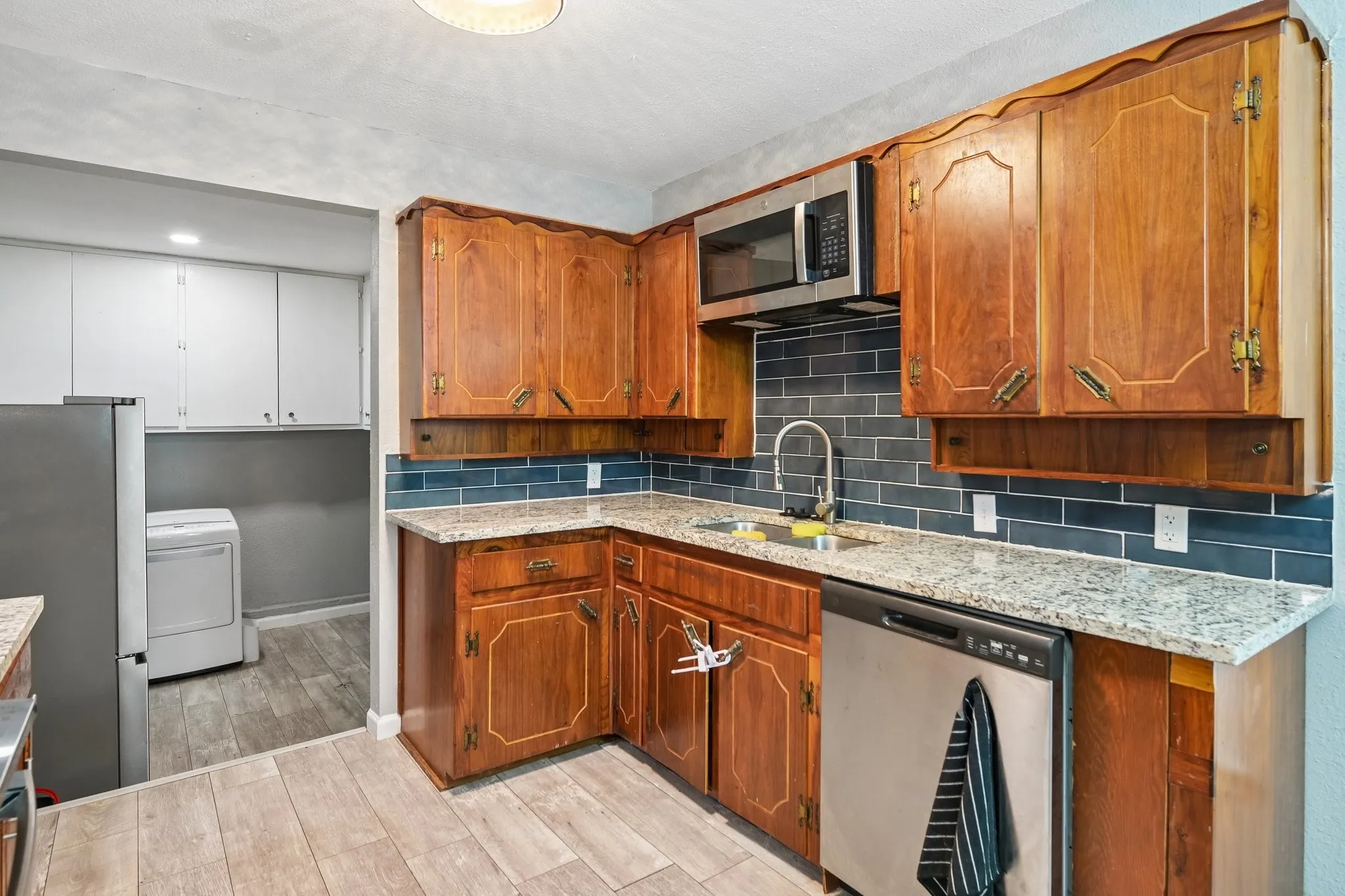 Single Family Residence For Sale in Tarrant County , 3204 Aurora Street, Haltom City, Texas 76117, 4 Bedroom, 2 Bathroom, Garage spaces, 1,275 Sqft, built in 1958, mls#21374996, Real Estate Agent in Haltom City, Homes For Sale in Tarrant county, Homes For Sale in Haltom City, Realtor in Haltom City Texas, Real Estate Brokerage Independent Realty Texas, Luminita Cordes Realtor