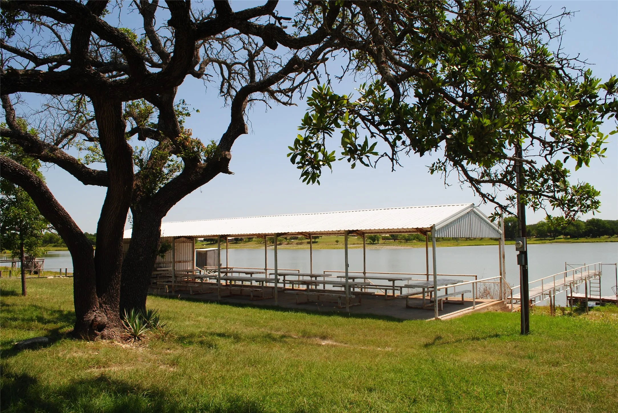 Single Family Residence For Sale in Mills County , 73 109, Goldthwaite, Texas 76844, 4 Bedroom, 3 Bathroom, Garage spaces, 2,240 Sqft, built in 1986, mls#21380993, Real Estate Agent in Goldthwaite, Homes For Sale in Mills county, Homes For Sale in Goldthwaite, Realtor in Goldthwaite Texas, Real Estate Brokerage Independent Realty Texas, Luminita Cordes Realtor