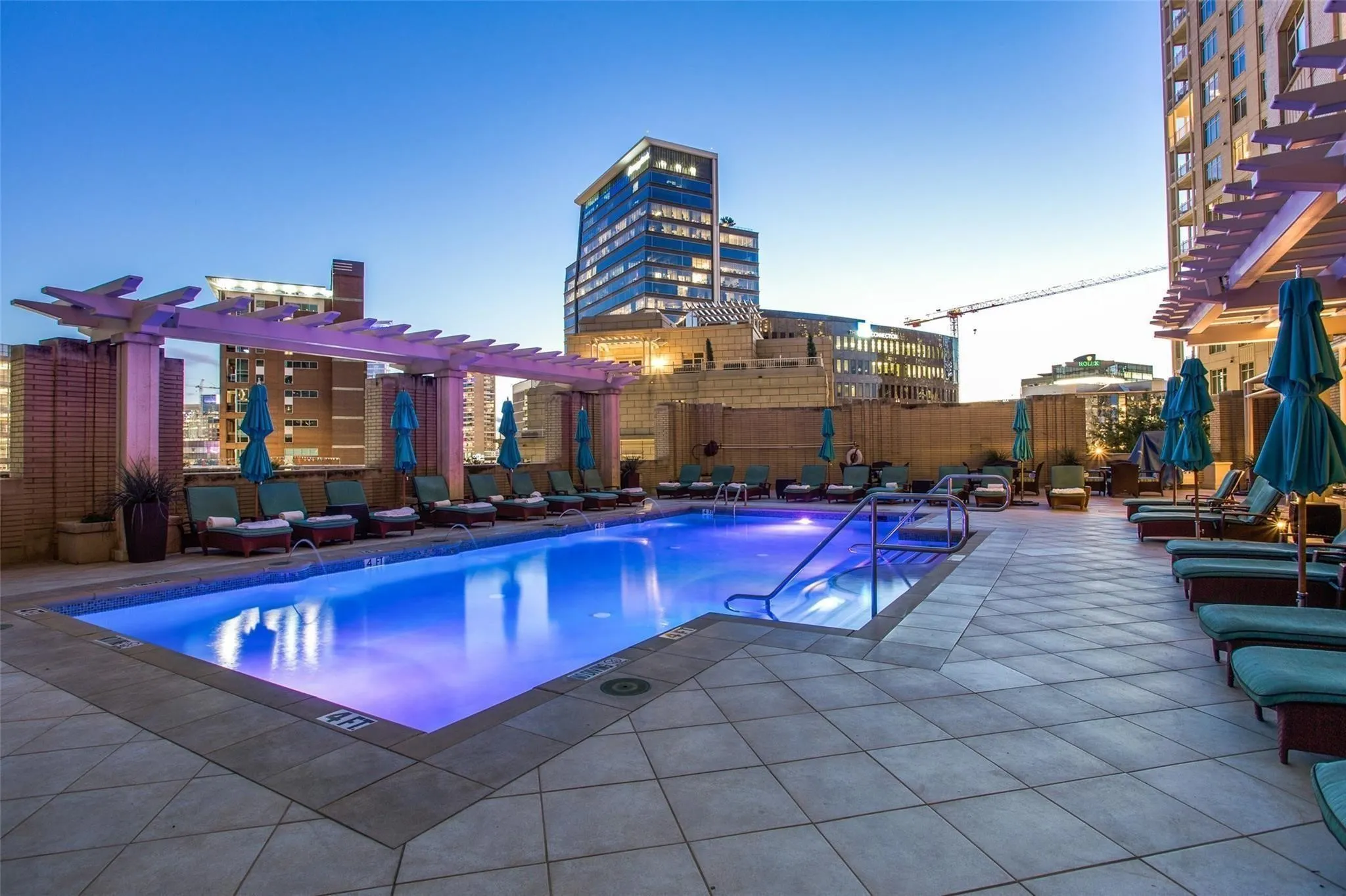 Towel, Butler Service & Beverage Bar with Bartender during summer.
