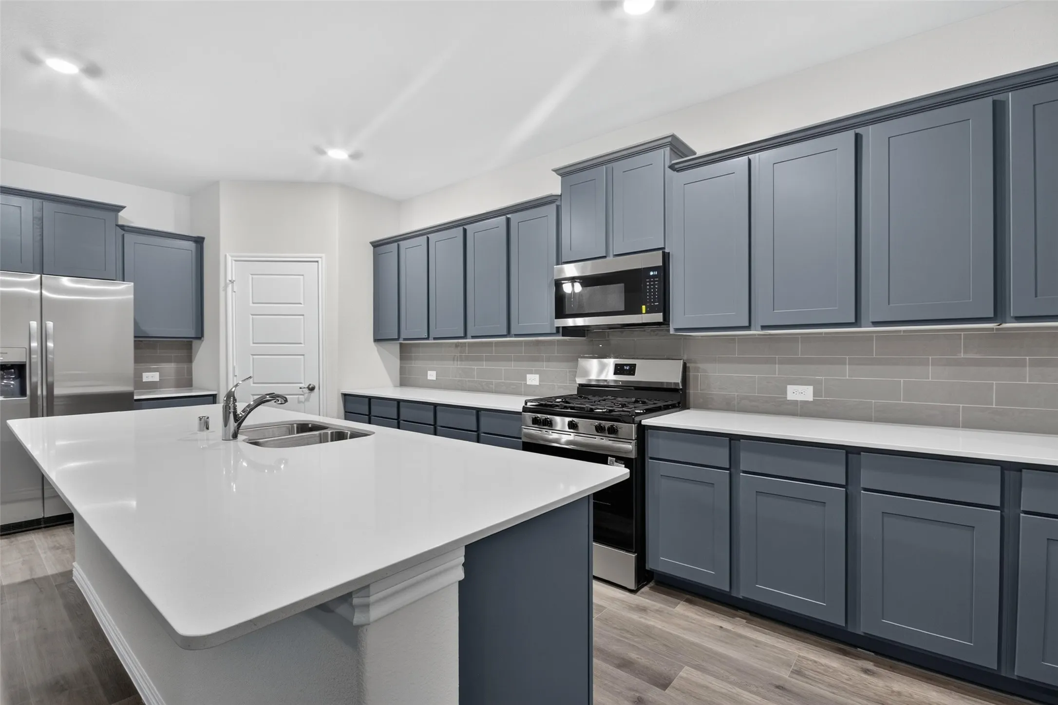 Single Family Residence For Rent in Rockwall County , 2025 Hearn Drive, Royse City, Texas 75189, 4 Bedroom, 2 Bathroom, 2 Garage spaces, 2,100 Sqft, built in 2026, mls#21379366, Real Estate Agent in Royse City, Homes For Rent in Rockwall county, Homes For Rent in Royse City, Realtor in Royse City Texas, Real Estate Brokerage Independent Realty Texas, Luminita Cordes Realtor