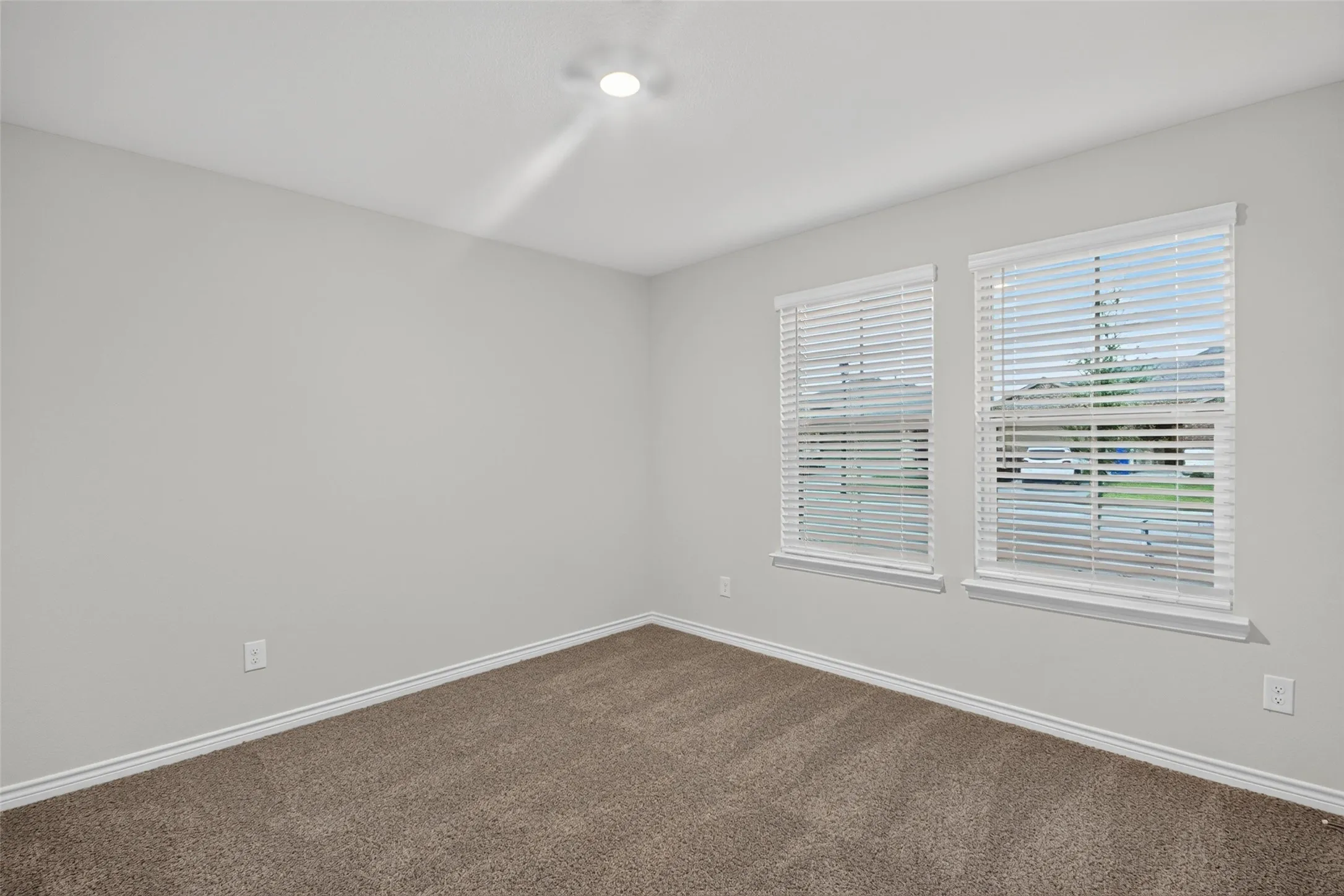 Single Family Residence For Rent in Rockwall County , 2025 Hearn Drive, Royse City, Texas 75189, 4 Bedroom, 2 Bathroom, 2 Garage spaces, 2,100 Sqft, built in 2026, mls#21379366, Real Estate Agent in Royse City, Homes For Rent in Rockwall county, Homes For Rent in Royse City, Realtor in Royse City Texas, Real Estate Brokerage Independent Realty Texas, Luminita Cordes Realtor