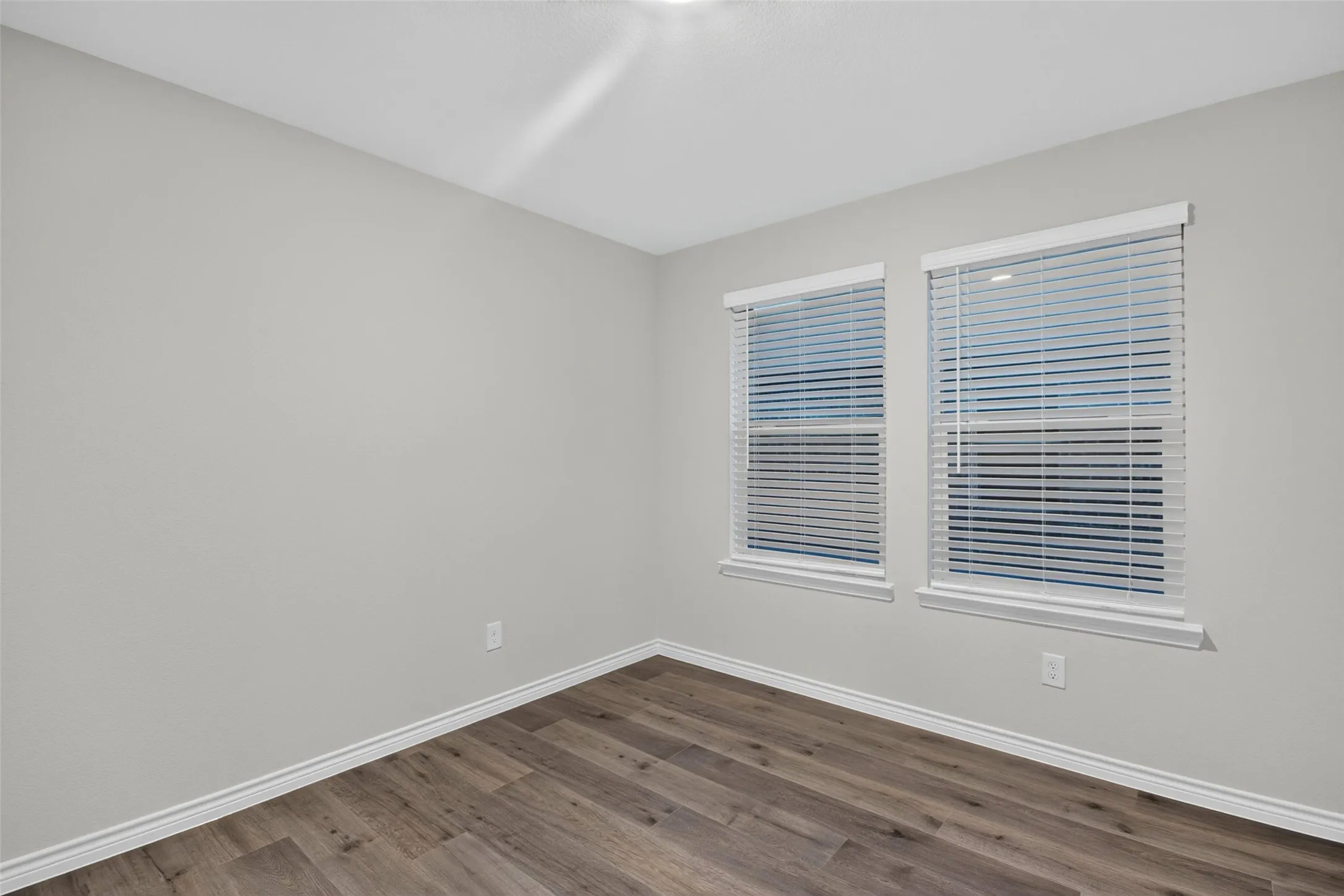 Single Family Residence For Rent in Rockwall County , 2025 Hearn Drive, Royse City, Texas 75189, 4 Bedroom, 2 Bathroom, 2 Garage spaces, 2,100 Sqft, built in 2026, mls#21379366, Real Estate Agent in Royse City, Homes For Rent in Rockwall county, Homes For Rent in Royse City, Realtor in Royse City Texas, Real Estate Brokerage Independent Realty Texas, Luminita Cordes Realtor