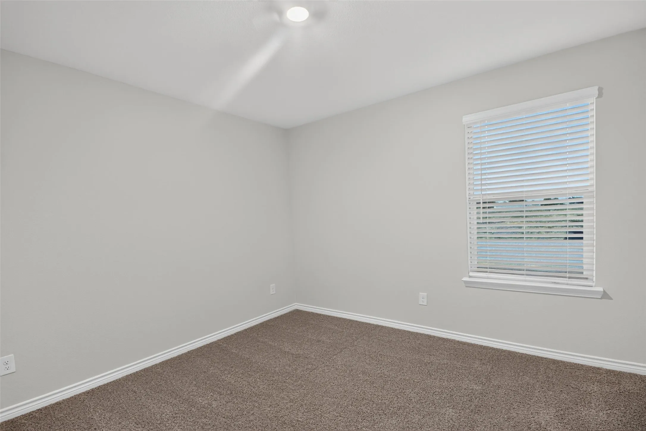 Single Family Residence For Rent in Rockwall County , 2025 Hearn Drive, Royse City, Texas 75189, 4 Bedroom, 2 Bathroom, 2 Garage spaces, 2,100 Sqft, built in 2026, mls#21379366, Real Estate Agent in Royse City, Homes For Rent in Rockwall county, Homes For Rent in Royse City, Realtor in Royse City Texas, Real Estate Brokerage Independent Realty Texas, Luminita Cordes Realtor