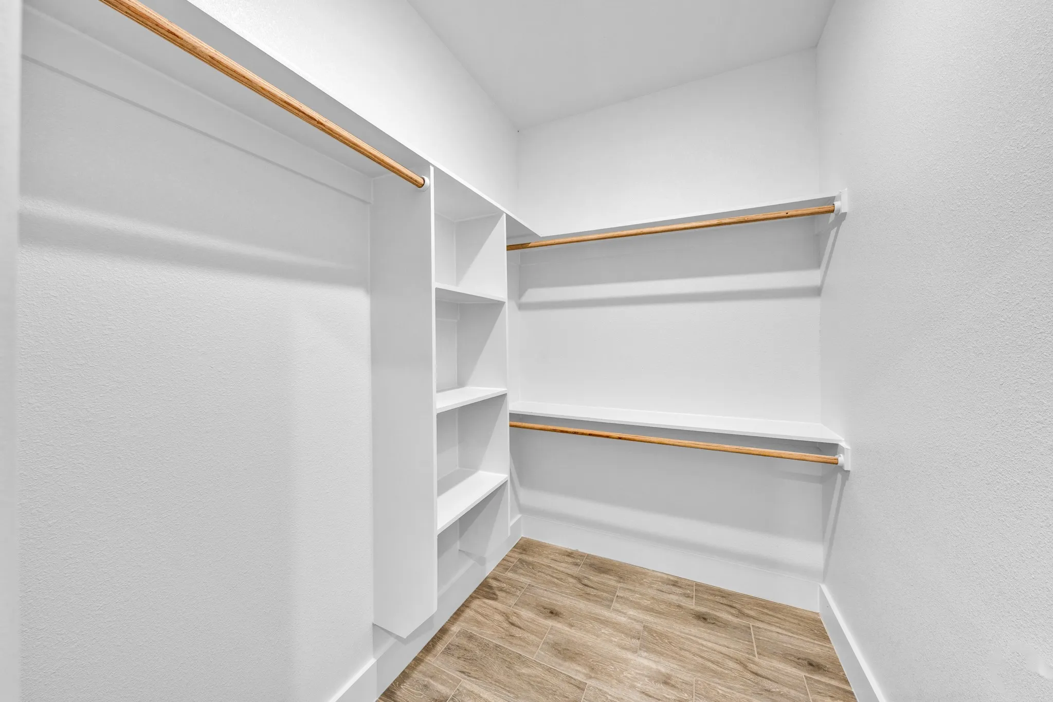Single Family Residence For Sale in Hopkins County , 220 Calvert Street, Sulphur Springs, Texas 75482, 2 Bedroom, 2 Bathroom, Garage spaces, 862 Sqft, built in 2026, mls#21377690, Real Estate Agent in Sulphur Springs, Homes For Sale in Hopkins county, Homes For Sale in Sulphur Springs, Realtor in Sulphur Springs Texas, Real Estate Brokerage Independent Realty Texas, Luminita Cordes Realtor