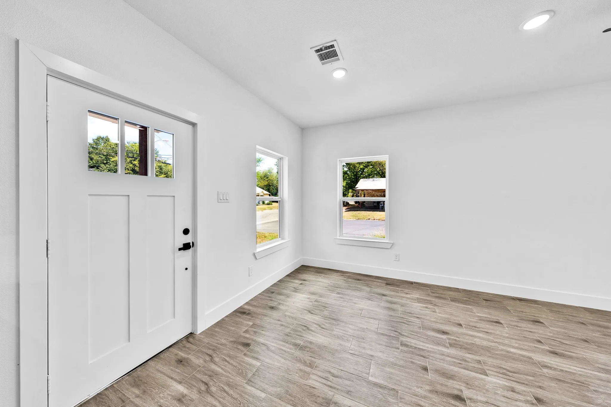 Single Family Residence For Sale in Hopkins County , 220 Calvert Street, Sulphur Springs, Texas 75482, 2 Bedroom, 2 Bathroom, Garage spaces, 862 Sqft, built in 2026, mls#21377690, Real Estate Agent in Sulphur Springs, Homes For Sale in Hopkins county, Homes For Sale in Sulphur Springs, Realtor in Sulphur Springs Texas, Real Estate Brokerage Independent Realty Texas, Luminita Cordes Realtor