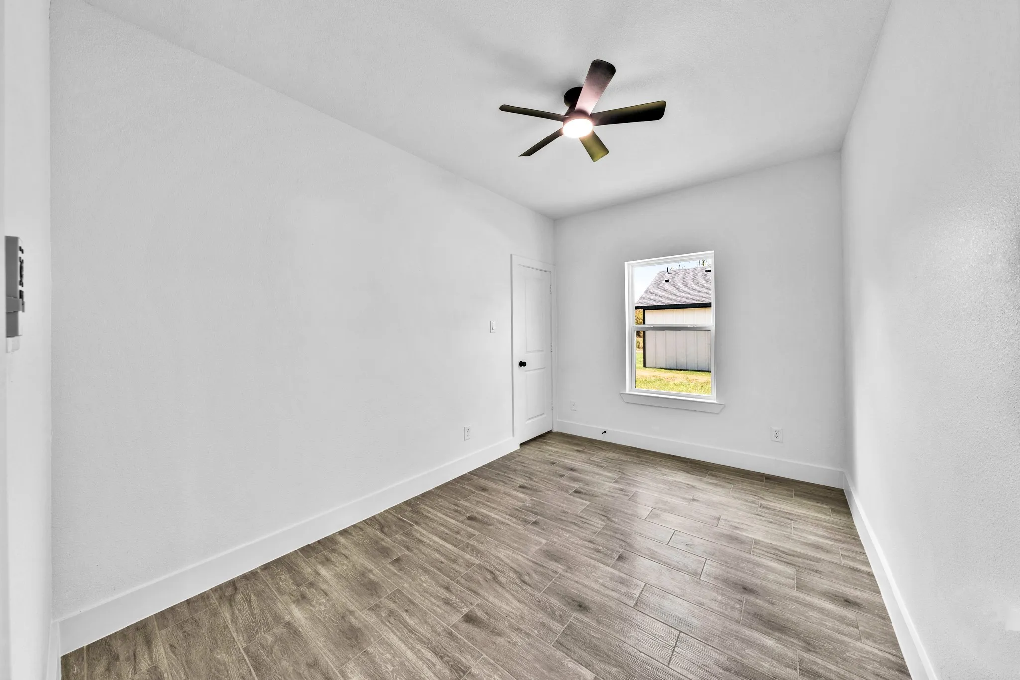 Single Family Residence For Sale in Hopkins County , 220 Calvert Street, Sulphur Springs, Texas 75482, 2 Bedroom, 2 Bathroom, Garage spaces, 862 Sqft, built in 2026, mls#21377690, Real Estate Agent in Sulphur Springs, Homes For Sale in Hopkins county, Homes For Sale in Sulphur Springs, Realtor in Sulphur Springs Texas, Real Estate Brokerage Independent Realty Texas, Luminita Cordes Realtor