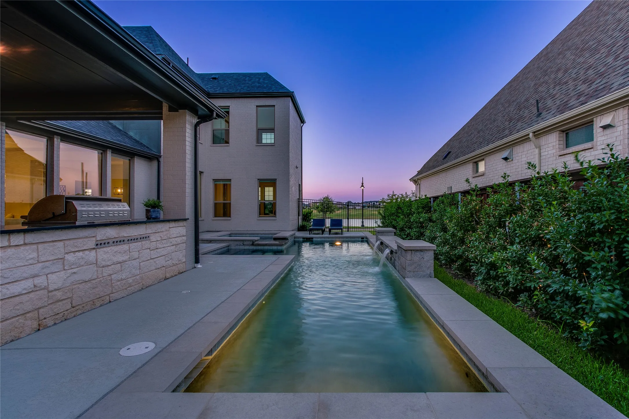 Single Family Residence For Sale in Tarrant County , 1332 Island Vista Drive, Arlington, Texas 76005, 5 Bedroom, 6 Bathroom, 3 Garage spaces, 4,565 Sqft, built in 2021, mls#21374197, Real Estate Agent in Arlington, Homes For Sale in Tarrant county, Homes For Sale in Arlington, Realtor in Arlington Texas, Real Estate Brokerage Independent Realty Texas, Luminita Cordes Realtor