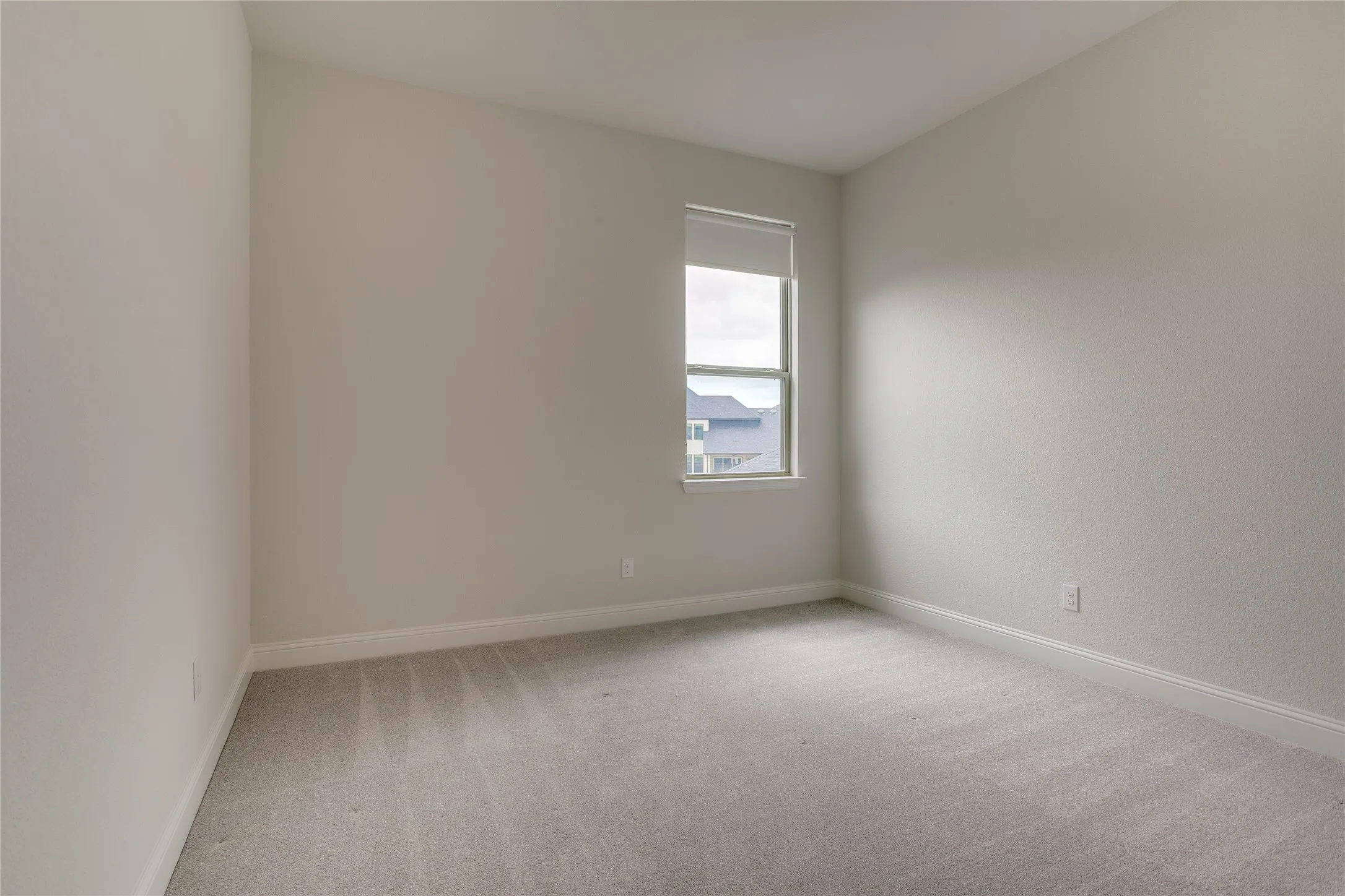 Single Family Residence For Sale in Tarrant County , 1332 Island Vista Drive, Arlington, Texas 76005, 5 Bedroom, 6 Bathroom, 3 Garage spaces, 4,565 Sqft, built in 2021, mls#21374197, Real Estate Agent in Arlington, Homes For Sale in Tarrant county, Homes For Sale in Arlington, Realtor in Arlington Texas, Real Estate Brokerage Independent Realty Texas, Luminita Cordes Realtor
