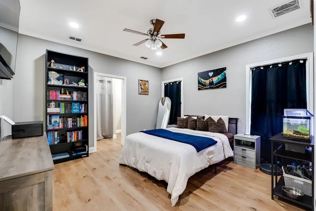 Single Family Residence For Sale in Smith County , 204 Bradford Avenue, Arp, Texas 75750, 2 Bedroom, 2 Bathroom, Garage spaces, 1,012 Sqft, built in 2024, mls#21380474, Real Estate Agent in Arp, Homes For Sale in Smith county, Homes For Sale in Arp, Realtor in Arp Texas, Real Estate Brokerage Independent Realty Texas, Luminita Cordes Realtor