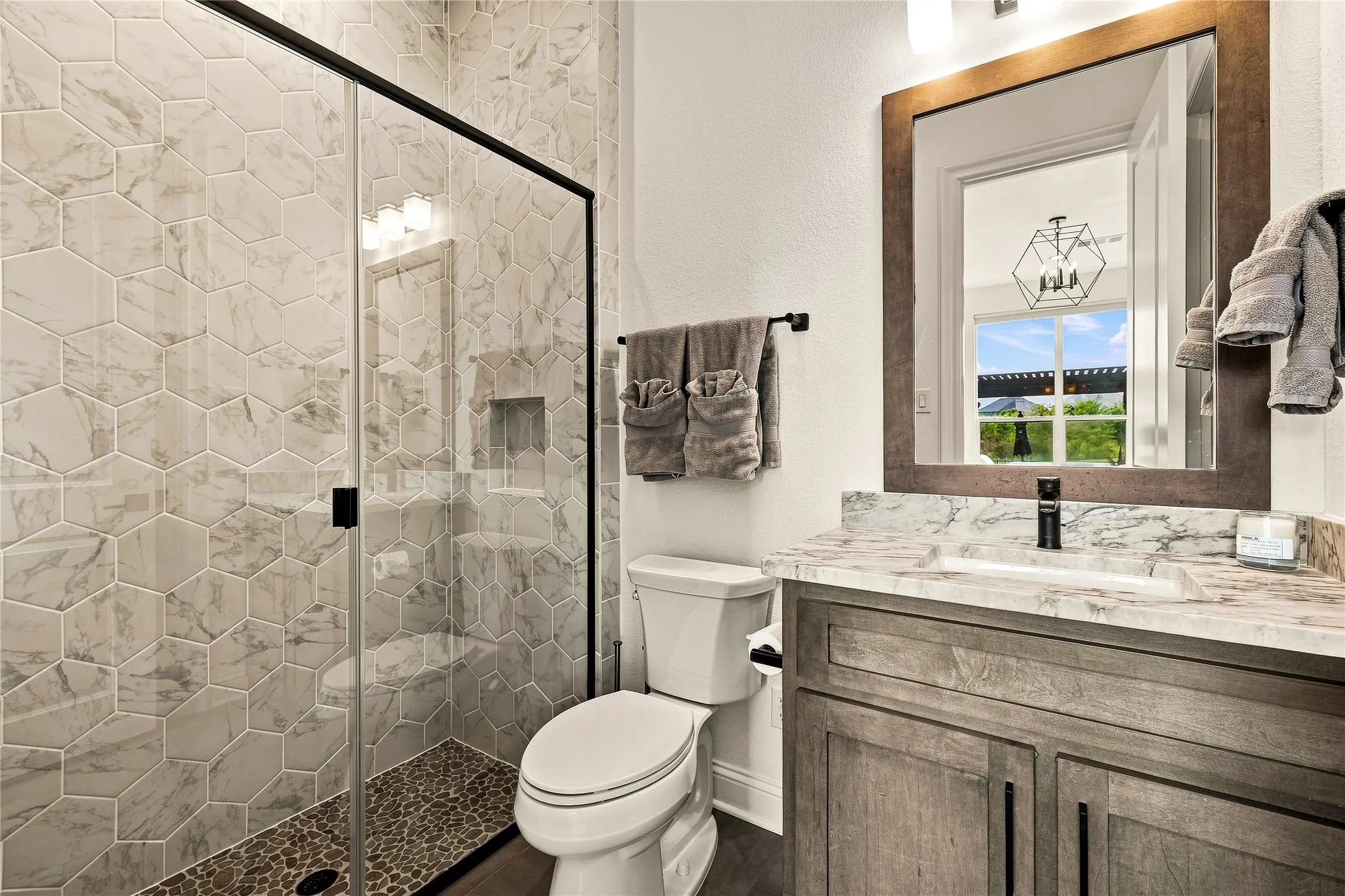 Single Family Residence For Sale in Denton County , 3904 Ephron Avenue, Flower Mound, Texas 75022, 5 Bedroom, 6 Bathroom, 3 Garage spaces, 6,591 Sqft, built in 2022, mls#21338542, Real Estate Agent in Flower Mound, Homes For Sale in Denton county, Homes For Sale in Flower Mound, Realtor in Flower Mound Texas, Real Estate Brokerage Independent Realty Texas, Luminita Cordes Realtor