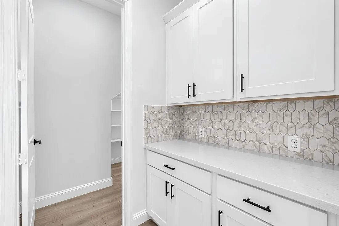 1708 Camelia Avenue ~ Ready Now
