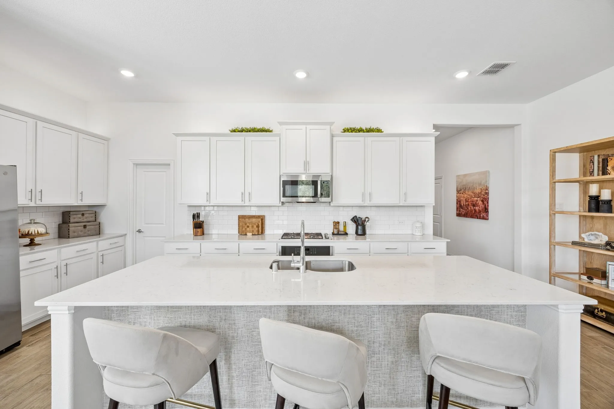 Single Family Residence For Sale in Tarrant County , 9516 Capehart Road, Fort Worth, Texas 76179, 4 Bedroom, 3 Bathroom, 2 Garage spaces, 2,150 Sqft, built in 2024, mls#21380979, Real Estate Agent in Fort Worth, Homes For Sale in Tarrant county, Homes For Sale in Fort Worth, Realtor in Fort Worth Texas, Real Estate Brokerage Independent Realty Texas, Luminita Cordes Realtor