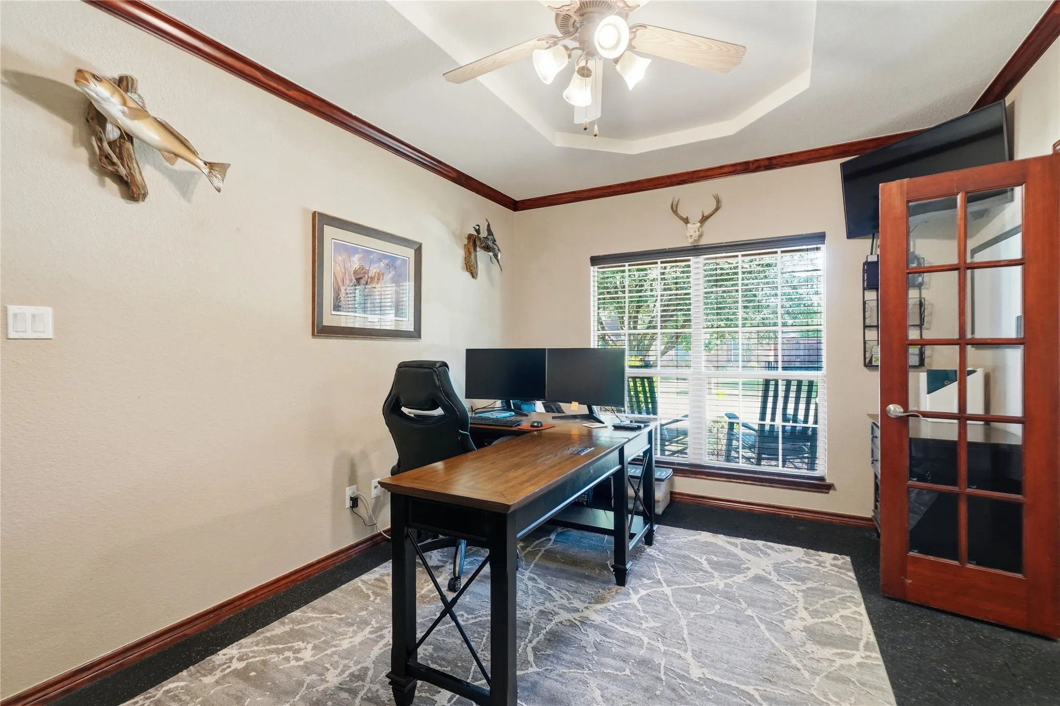 Single Family Residence For Sale in Denton County , 1565 Dutch Hollow Drive, Frisco, Texas 75033, 5 Bedroom, 4 Bathroom, 2 Garage spaces, 3,850 Sqft, built in 2009, mls#21380980, Real Estate Agent in Frisco, Homes For Sale in Denton county, Homes For Sale in Frisco, Realtor in Frisco Texas, Real Estate Brokerage Independent Realty Texas, Luminita Cordes Realtor