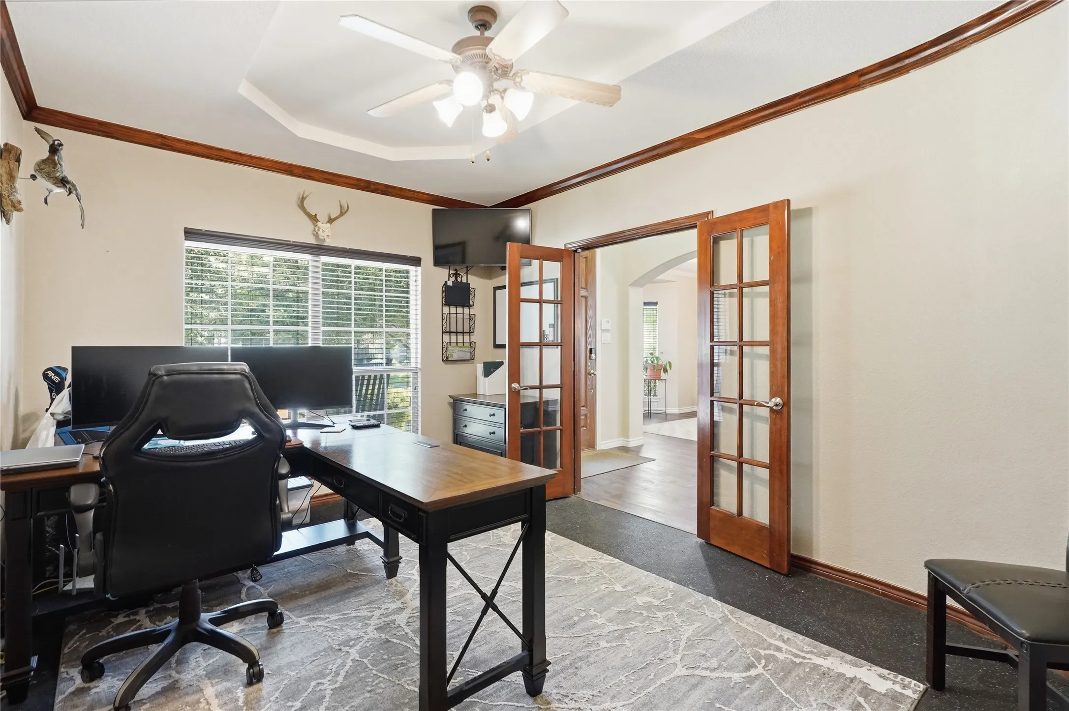Single Family Residence For Sale in Denton County , 1565 Dutch Hollow Drive, Frisco, Texas 75033, 5 Bedroom, 4 Bathroom, 2 Garage spaces, 3,850 Sqft, built in 2009, mls#21380980, Real Estate Agent in Frisco, Homes For Sale in Denton county, Homes For Sale in Frisco, Realtor in Frisco Texas, Real Estate Brokerage Independent Realty Texas, Luminita Cordes Realtor