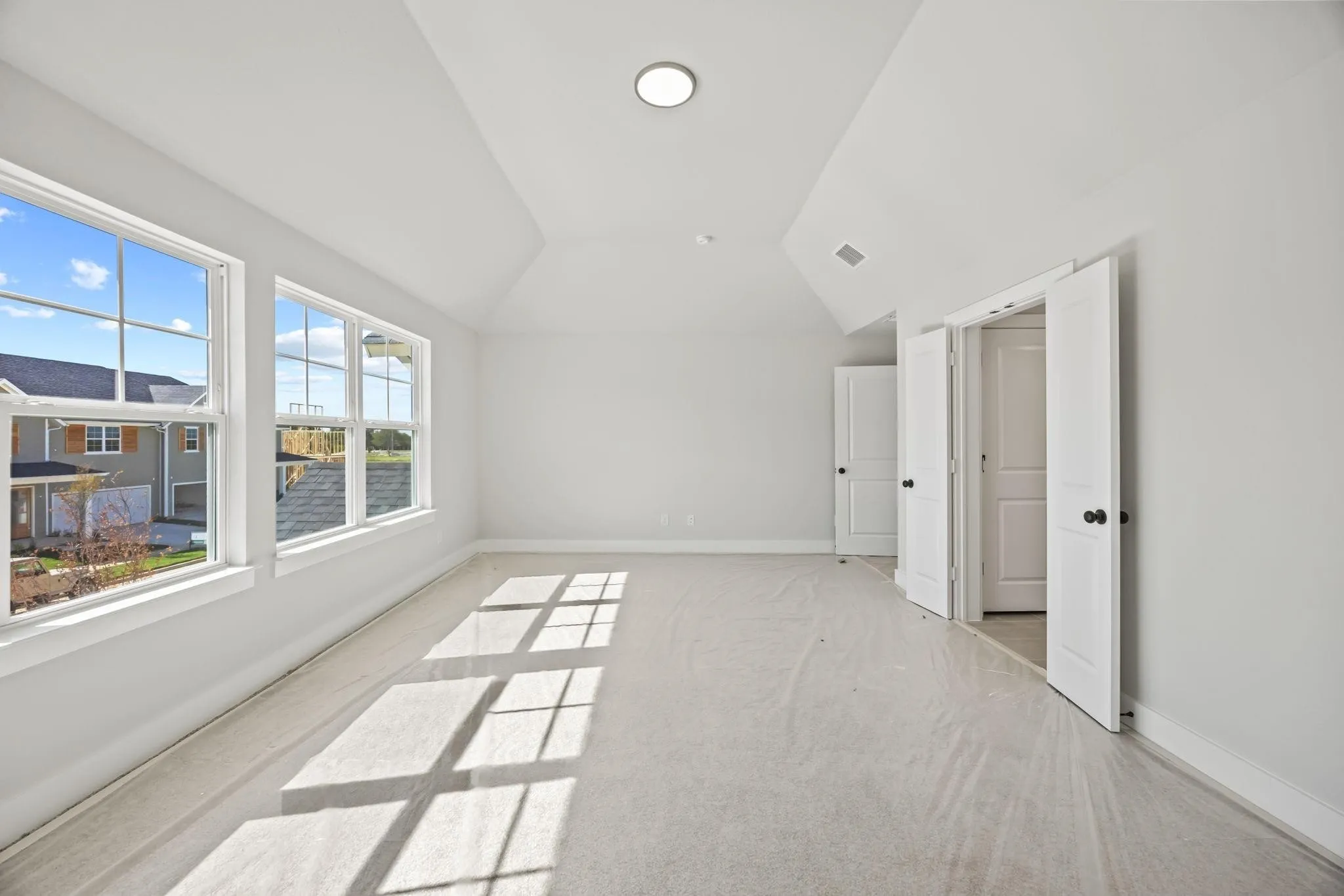 Single Family Residence For Sale in Collin County , 317 Chestnut Street, Celina, Texas 75009, 3 Bedroom, 3 Bathroom, 2 Garage spaces, 2,348 Sqft, built in 2025, mls#21381007, Real Estate Agent in Celina, Homes For Sale in Collin county, Homes For Sale in Celina, Realtor in Celina Texas, Real Estate Brokerage Independent Realty Texas, Luminita Cordes Realtor