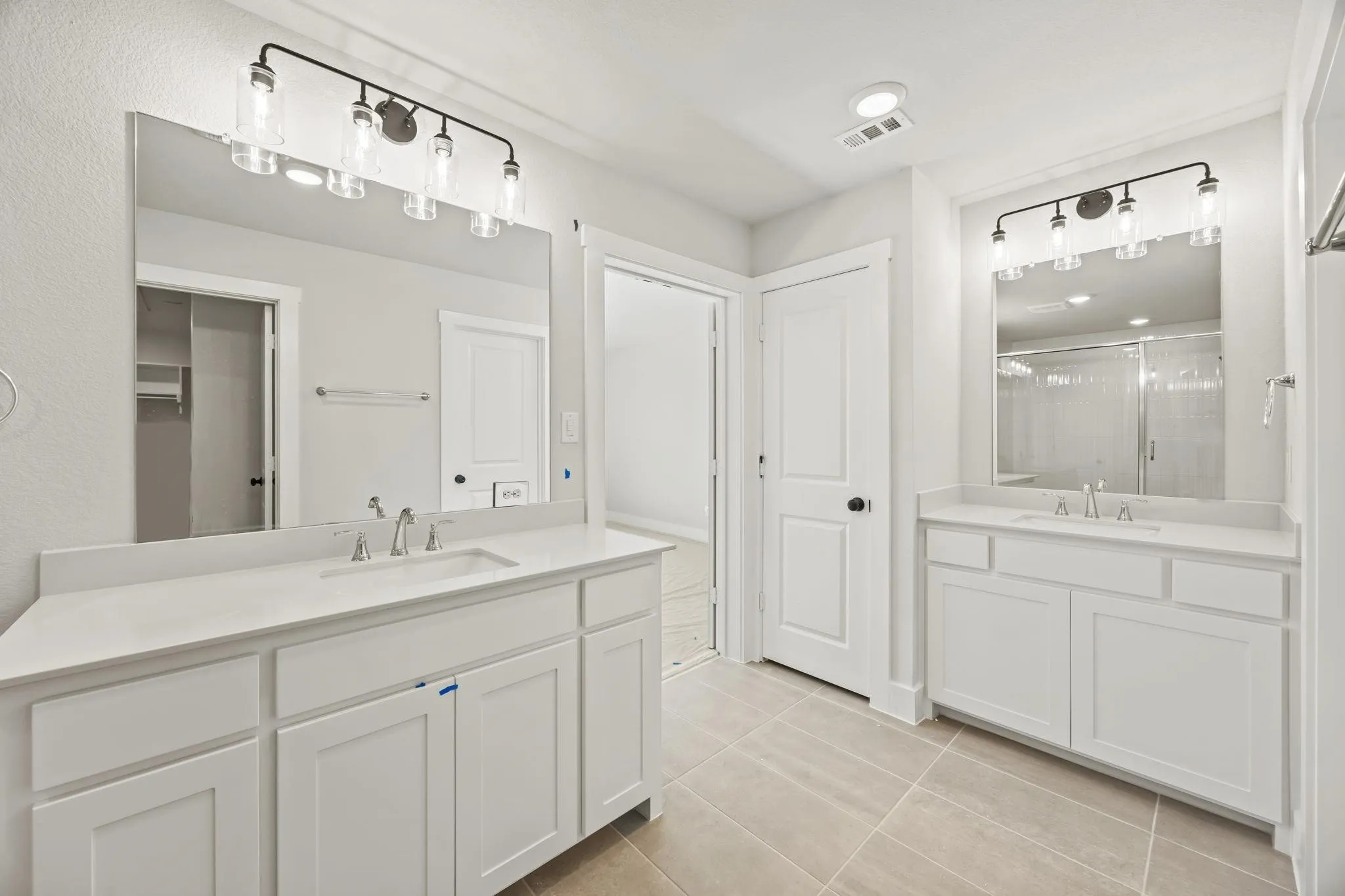 Single Family Residence For Sale in Collin County , 317 Chestnut Street, Celina, Texas 75009, 3 Bedroom, 3 Bathroom, 2 Garage spaces, 2,348 Sqft, built in 2025, mls#21381007, Real Estate Agent in Celina, Homes For Sale in Collin county, Homes For Sale in Celina, Realtor in Celina Texas, Real Estate Brokerage Independent Realty Texas, Luminita Cordes Realtor