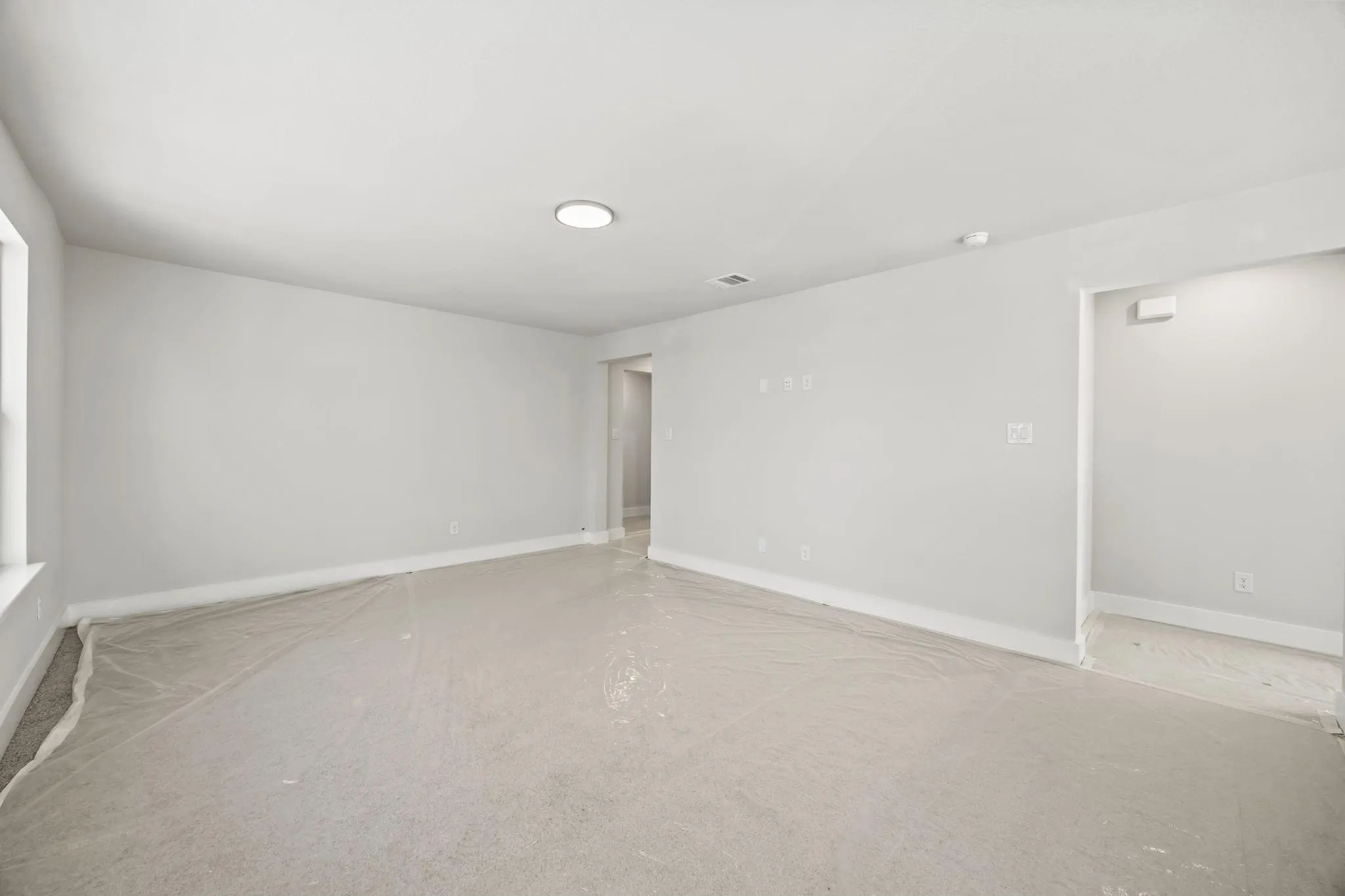 Single Family Residence For Sale in Collin County , 317 Chestnut Street, Celina, Texas 75009, 3 Bedroom, 3 Bathroom, 2 Garage spaces, 2,348 Sqft, built in 2025, mls#21381007, Real Estate Agent in Celina, Homes For Sale in Collin county, Homes For Sale in Celina, Realtor in Celina Texas, Real Estate Brokerage Independent Realty Texas, Luminita Cordes Realtor