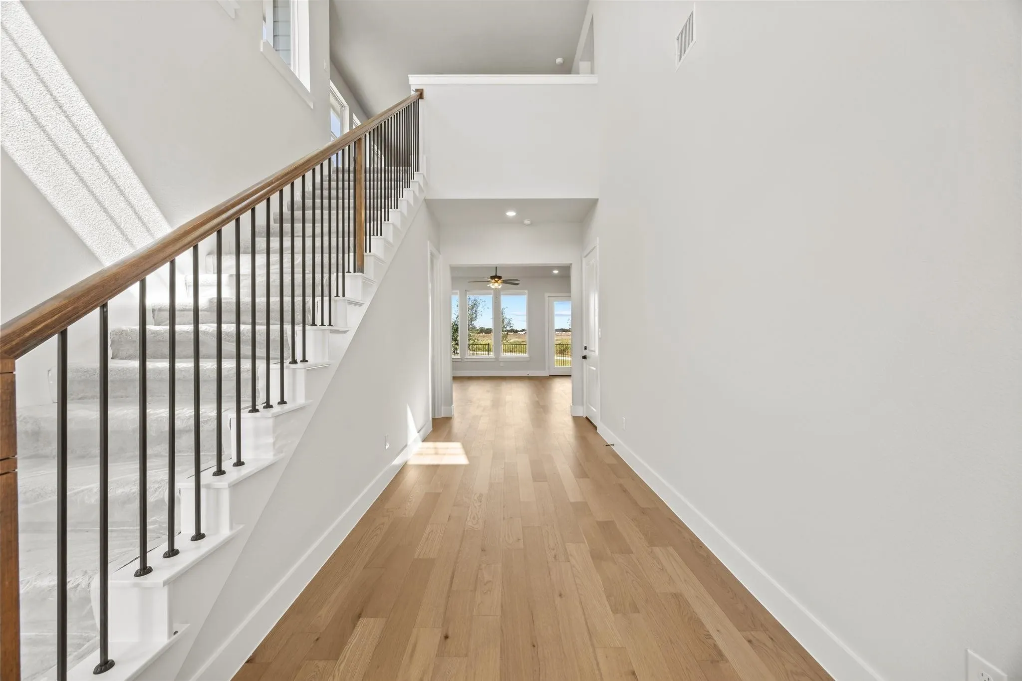 Single Family Residence For Sale in Collin County , 317 Chestnut Street, Celina, Texas 75009, 3 Bedroom, 3 Bathroom, 2 Garage spaces, 2,348 Sqft, built in 2025, mls#21381007, Real Estate Agent in Celina, Homes For Sale in Collin county, Homes For Sale in Celina, Realtor in Celina Texas, Real Estate Brokerage Independent Realty Texas, Luminita Cordes Realtor