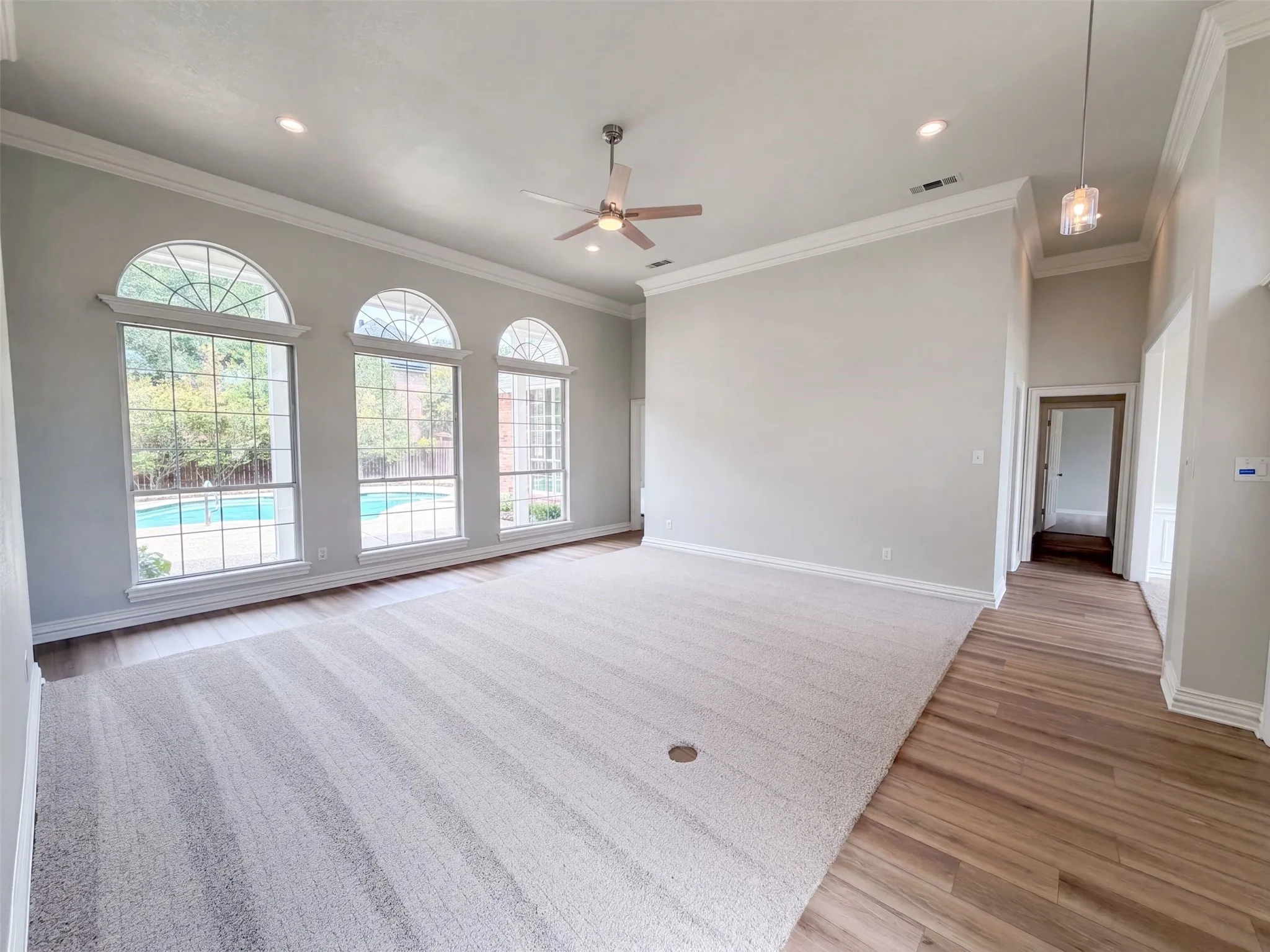 Single Family Residence For Sale in Tarrant County , 1609 Brentwood Trail, Keller, Texas 76248, 4 Bedroom, 3 Bathroom, 3 Garage spaces, 2,841 Sqft, built in 1989, mls#21373855, Real Estate Agent in Keller, Homes For Sale in Tarrant county, Homes For Sale in Keller, Realtor in Keller Texas, Real Estate Brokerage Independent Realty Texas, Luminita Cordes Realtor