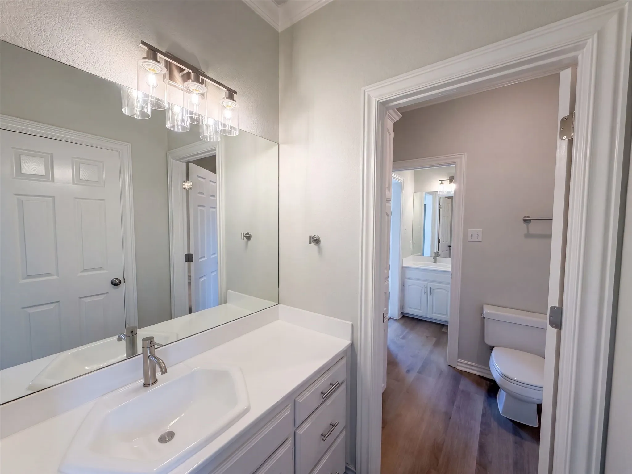 Single Family Residence For Sale in Tarrant County , 1609 Brentwood Trail, Keller, Texas 76248, 4 Bedroom, 3 Bathroom, 3 Garage spaces, 2,841 Sqft, built in 1989, mls#21373855, Real Estate Agent in Keller, Homes For Sale in Tarrant county, Homes For Sale in Keller, Realtor in Keller Texas, Real Estate Brokerage Independent Realty Texas, Luminita Cordes Realtor