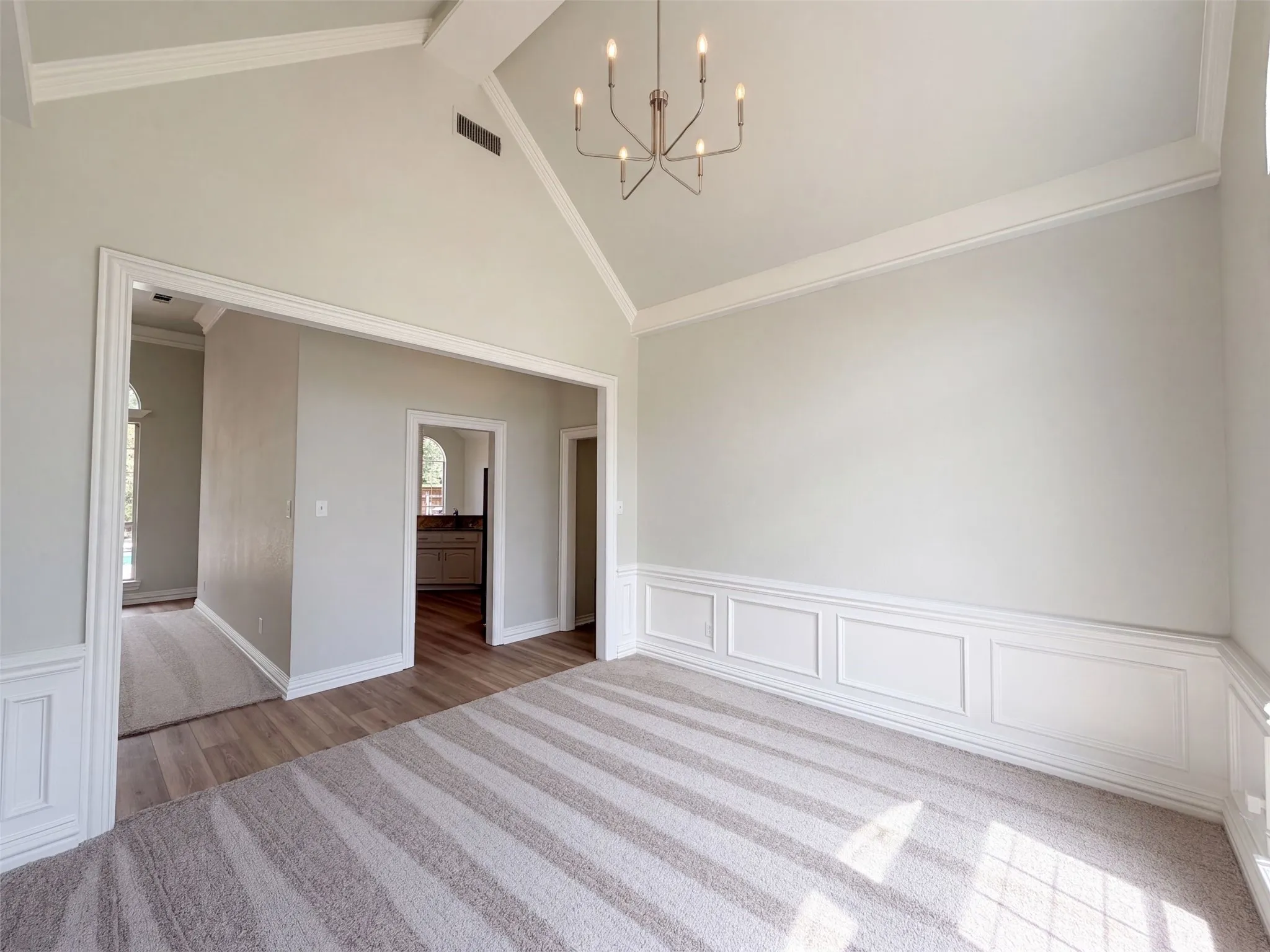 Single Family Residence For Sale in Tarrant County , 1609 Brentwood Trail, Keller, Texas 76248, 4 Bedroom, 3 Bathroom, 3 Garage spaces, 2,841 Sqft, built in 1989, mls#21373855, Real Estate Agent in Keller, Homes For Sale in Tarrant county, Homes For Sale in Keller, Realtor in Keller Texas, Real Estate Brokerage Independent Realty Texas, Luminita Cordes Realtor