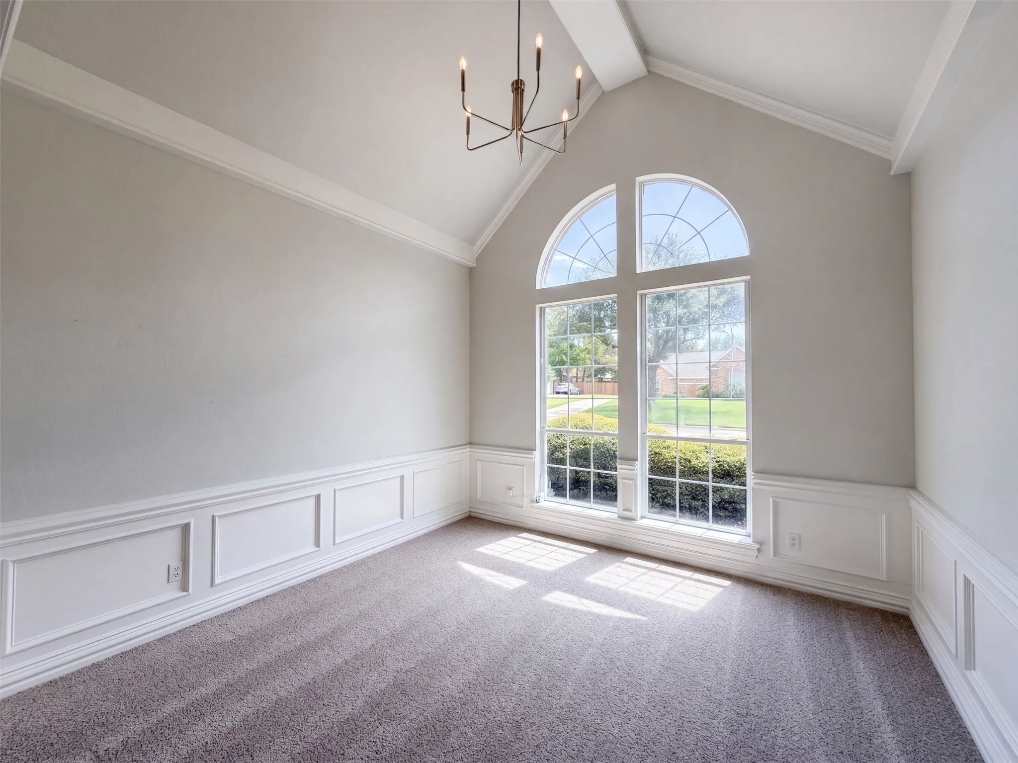 Single Family Residence For Sale in Tarrant County , 1609 Brentwood Trail, Keller, Texas 76248, 4 Bedroom, 3 Bathroom, 3 Garage spaces, 2,841 Sqft, built in 1989, mls#21373855, Real Estate Agent in Keller, Homes For Sale in Tarrant county, Homes For Sale in Keller, Realtor in Keller Texas, Real Estate Brokerage Independent Realty Texas, Luminita Cordes Realtor