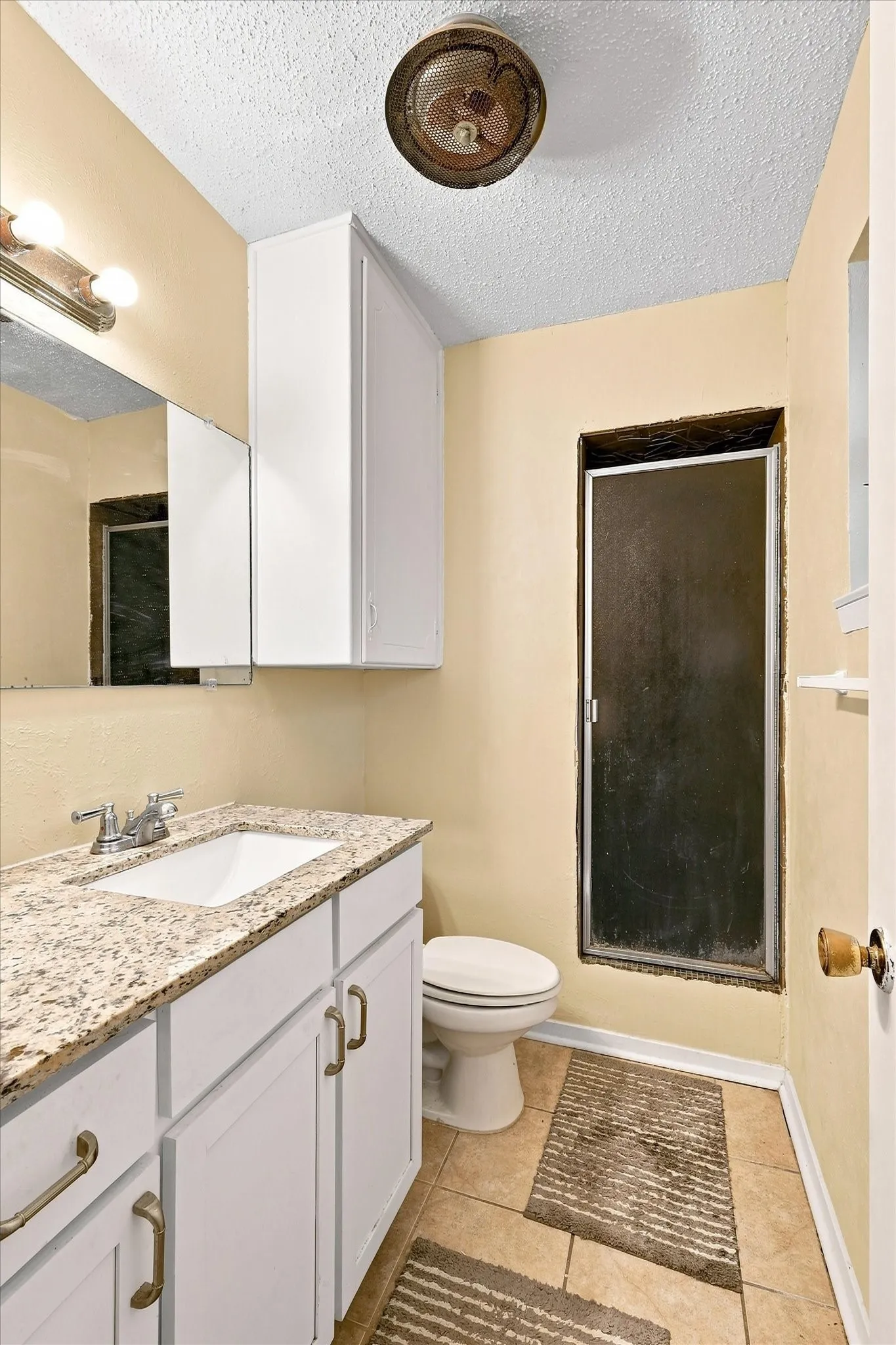 Single Family Residence For Sale in Tarrant County , 1813 Barron Lane, Fort Worth, Texas 76112, 4 Bedroom, 2 Bathroom, 2 Garage spaces, 1,513 Sqft, built in 1962, mls#21375859, Real Estate Agent in Fort Worth, Homes For Sale in Tarrant county, Homes For Sale in Fort Worth, Realtor in Fort Worth Texas, Real Estate Brokerage Independent Realty Texas, Luminita Cordes Realtor