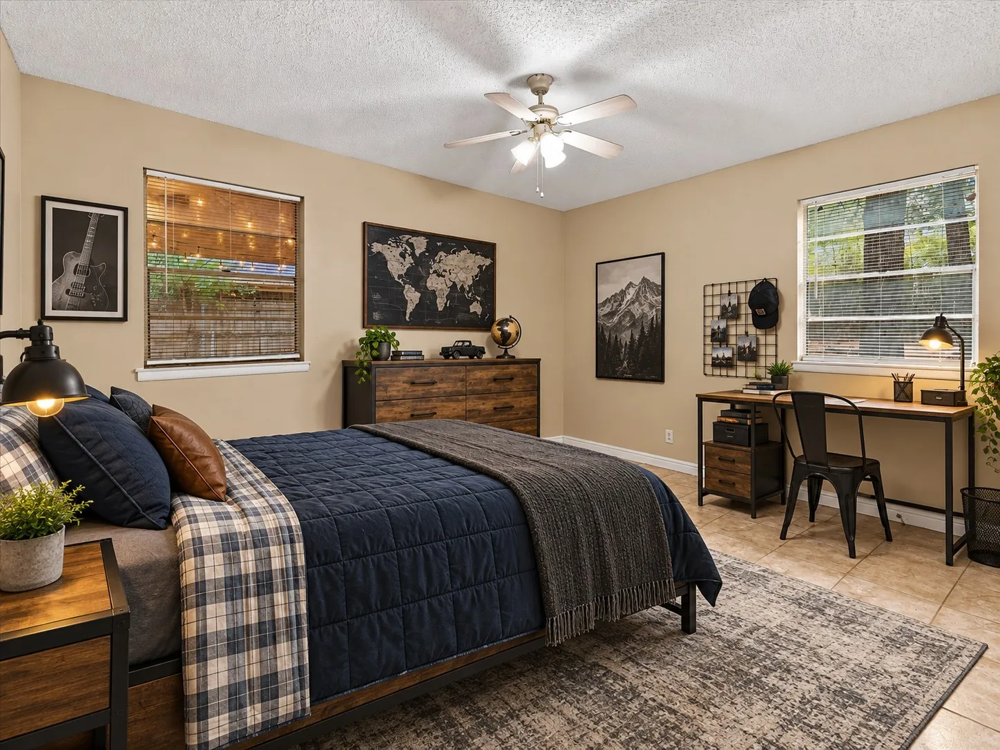Single Family Residence For Sale in Tarrant County , 1813 Barron Lane, Fort Worth, Texas 76112, 4 Bedroom, 2 Bathroom, 2 Garage spaces, 1,513 Sqft, built in 1962, mls#21375859, Real Estate Agent in Fort Worth, Homes For Sale in Tarrant county, Homes For Sale in Fort Worth, Realtor in Fort Worth Texas, Real Estate Brokerage Independent Realty Texas, Luminita Cordes Realtor