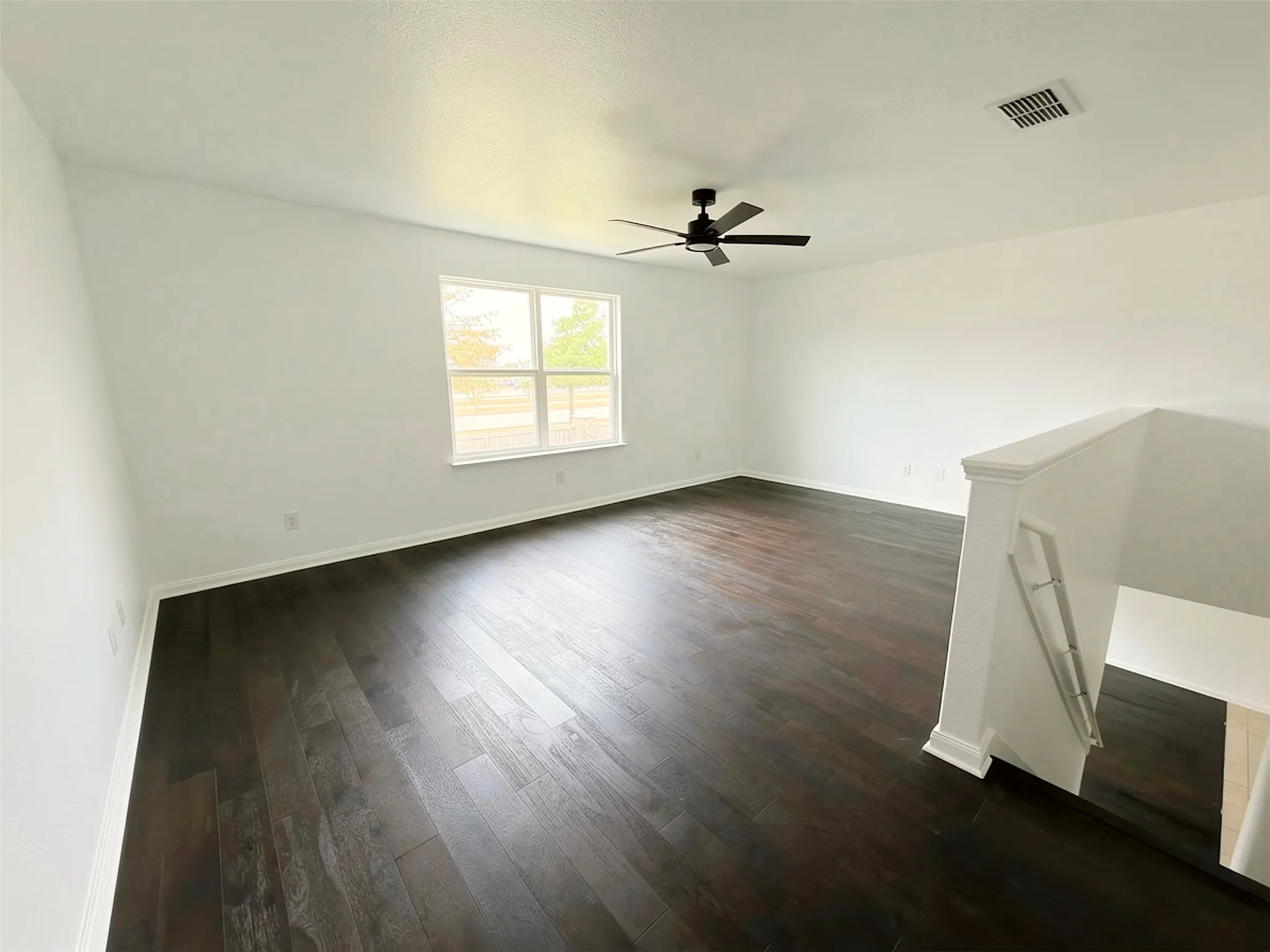 Single Family Residence For Rent in Kaufman County , 4405 Elderberry Street, Forney, Texas 75126, 4 Bedroom, 3 Bathroom, 2 Garage spaces, 2,724 Sqft, built in 2016, mls#21380955, Real Estate Agent in Forney, Homes For Rent in Kaufman county, Homes For Rent in Forney, Realtor in Forney Texas, Real Estate Brokerage Independent Realty Texas, Luminita Cordes Realtor