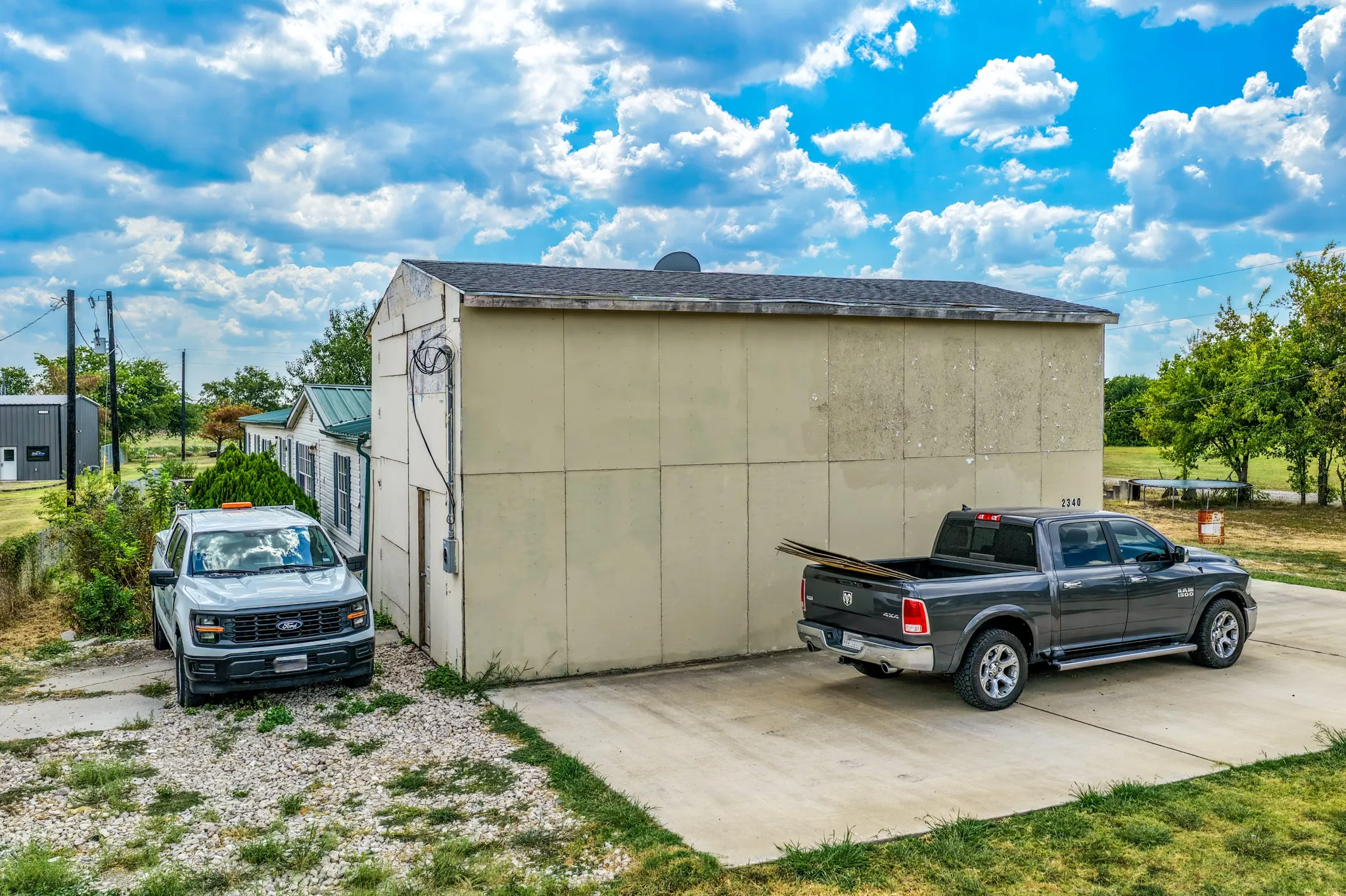 Manufactured Home For Sale in Hunt County , 2340 Fm 36 S, Caddo Mills, Texas 75135, 2 Bedroom, 2 Bathroom, 2 Garage spaces, 2,280 Sqft, built in 2007, mls#21374263, Real Estate Agent in Caddo Mills, Homes For Sale in Hunt county, Homes For Sale in Caddo Mills, Realtor in Caddo Mills Texas, Real Estate Brokerage Independent Realty Texas, Luminita Cordes Realtor