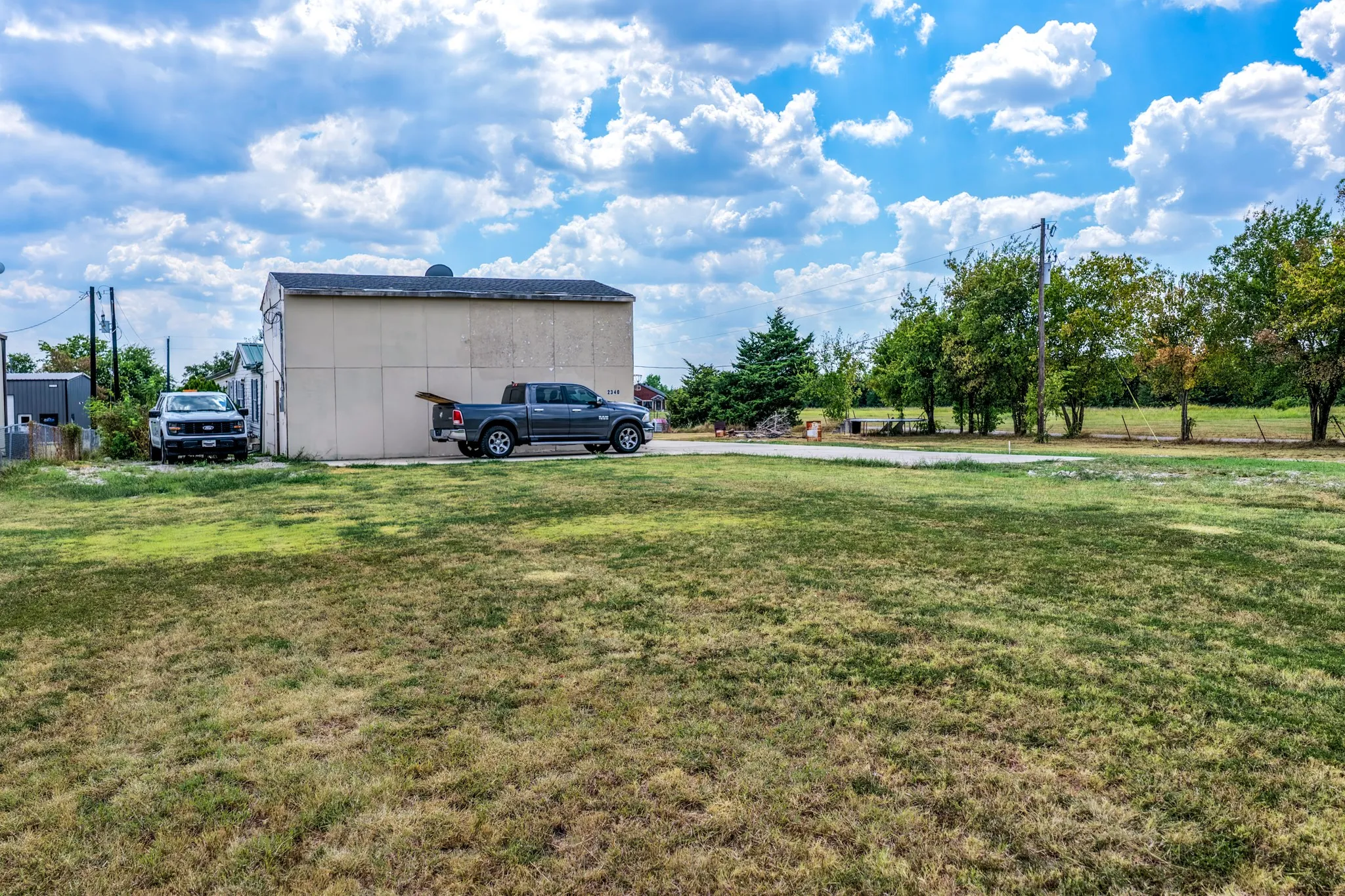 Manufactured Home For Sale in Hunt County , 2340 Fm 36 S, Caddo Mills, Texas 75135, 2 Bedroom, 2 Bathroom, 2 Garage spaces, 2,280 Sqft, built in 2007, mls#21374263, Real Estate Agent in Caddo Mills, Homes For Sale in Hunt county, Homes For Sale in Caddo Mills, Realtor in Caddo Mills Texas, Real Estate Brokerage Independent Realty Texas, Luminita Cordes Realtor