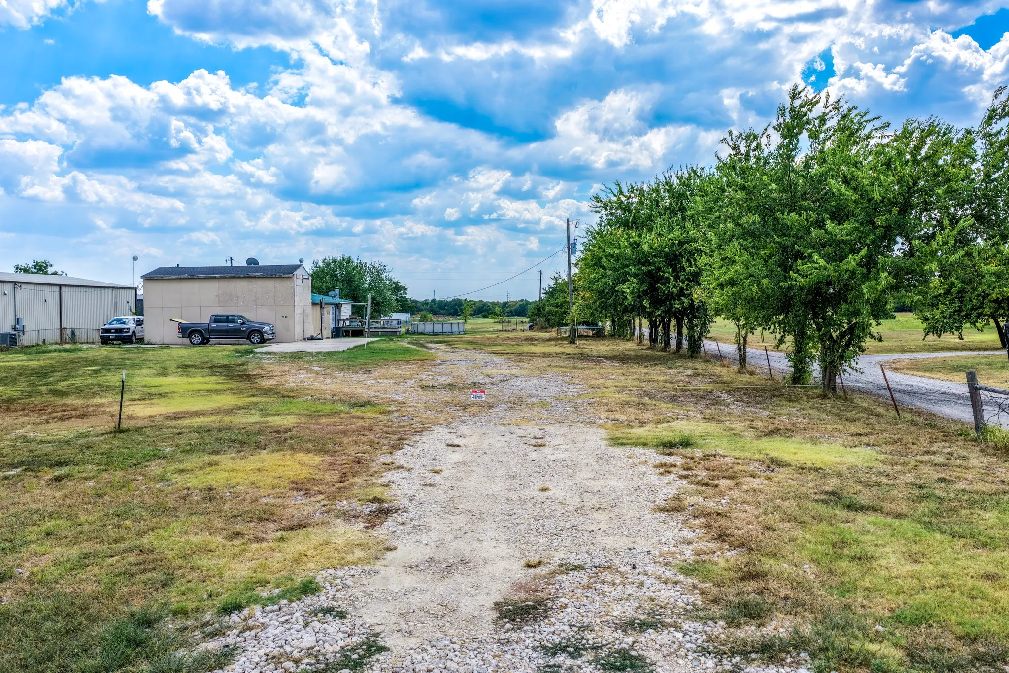 Manufactured Home For Sale in Hunt County , 2340 Fm 36 S, Caddo Mills, Texas 75135, 2 Bedroom, 2 Bathroom, 2 Garage spaces, 2,280 Sqft, built in 2007, mls#21374263, Real Estate Agent in Caddo Mills, Homes For Sale in Hunt county, Homes For Sale in Caddo Mills, Realtor in Caddo Mills Texas, Real Estate Brokerage Independent Realty Texas, Luminita Cordes Realtor