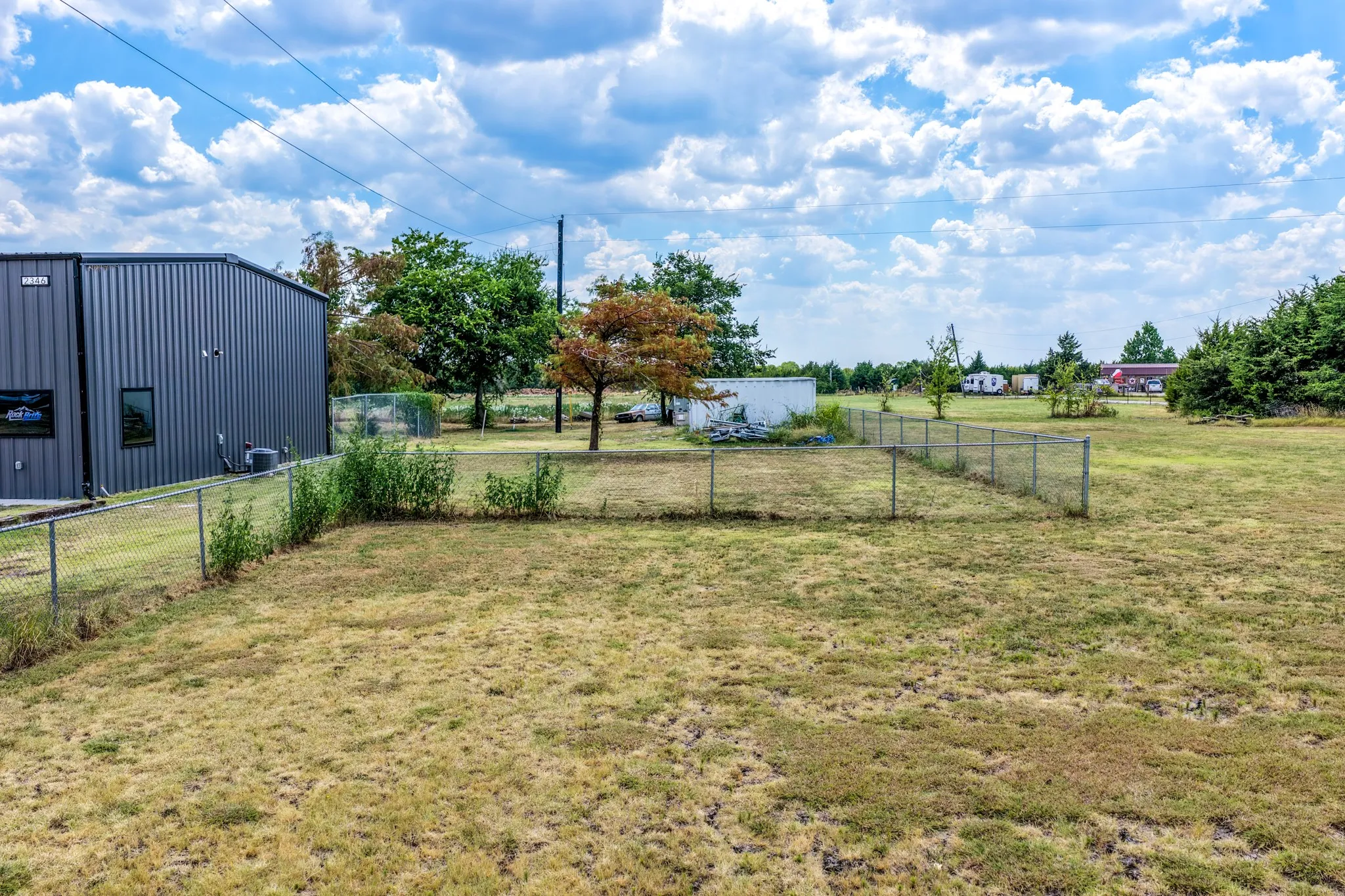 Manufactured Home For Sale in Hunt County , 2340 Fm 36 S, Caddo Mills, Texas 75135, 2 Bedroom, 2 Bathroom, 2 Garage spaces, 2,280 Sqft, built in 2007, mls#21374263, Real Estate Agent in Caddo Mills, Homes For Sale in Hunt county, Homes For Sale in Caddo Mills, Realtor in Caddo Mills Texas, Real Estate Brokerage Independent Realty Texas, Luminita Cordes Realtor