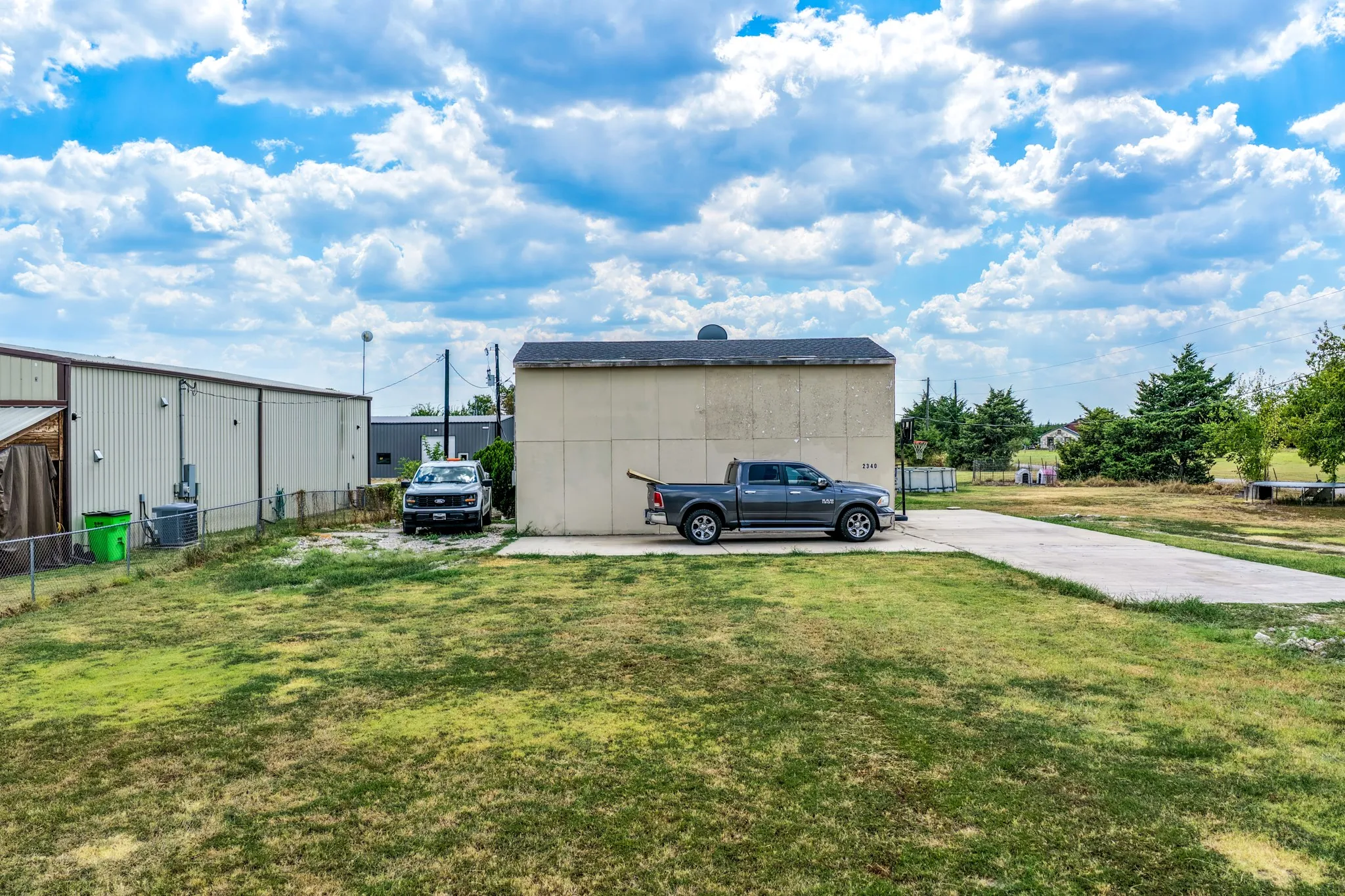 Manufactured Home For Sale in Hunt County , 2340 Fm 36 S, Caddo Mills, Texas 75135, 2 Bedroom, 2 Bathroom, 2 Garage spaces, 2,280 Sqft, built in 2007, mls#21374263, Real Estate Agent in Caddo Mills, Homes For Sale in Hunt county, Homes For Sale in Caddo Mills, Realtor in Caddo Mills Texas, Real Estate Brokerage Independent Realty Texas, Luminita Cordes Realtor
