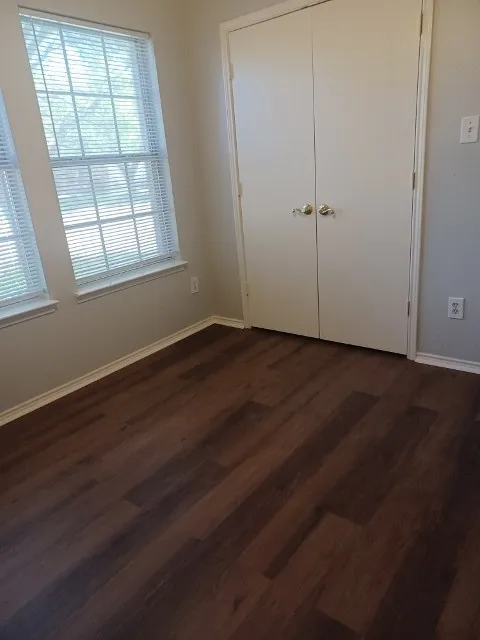 Single Family Residence For Rent in Kaufman County , 1025 Bainbridge Lane, Forney, Texas 75126, 3 Bedroom, 2 Bathroom, 2 Garage spaces, 1,509 Sqft, built in 2002, mls#21381053, Real Estate Agent in Forney, Homes For Rent in Kaufman county, Homes For Rent in Forney, Realtor in Forney Texas, Real Estate Brokerage Independent Realty Texas, Luminita Cordes Realtor