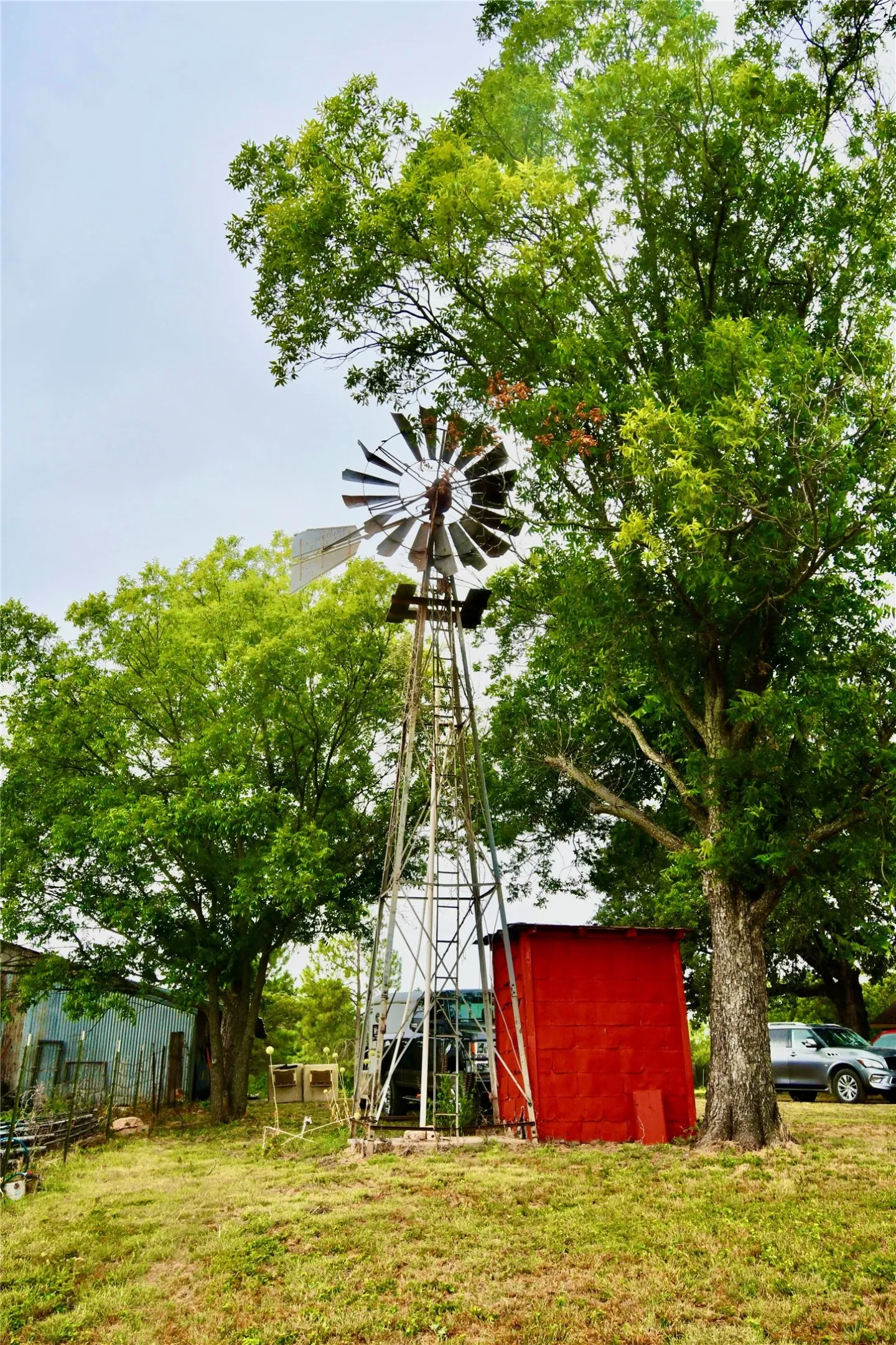 Single Family Residence For Sale in Comanche County , 324 County Road 317, Comanche, Texas 76442, 3 Bedroom, 2 Bathroom, Garage spaces, 1,943 Sqft, built in 1947, mls#21381056, Real Estate Agent in Comanche, Homes For Sale in Comanche county, Homes For Sale in Comanche, Realtor in Comanche Texas, Real Estate Brokerage Independent Realty Texas, Luminita Cordes Realtor
