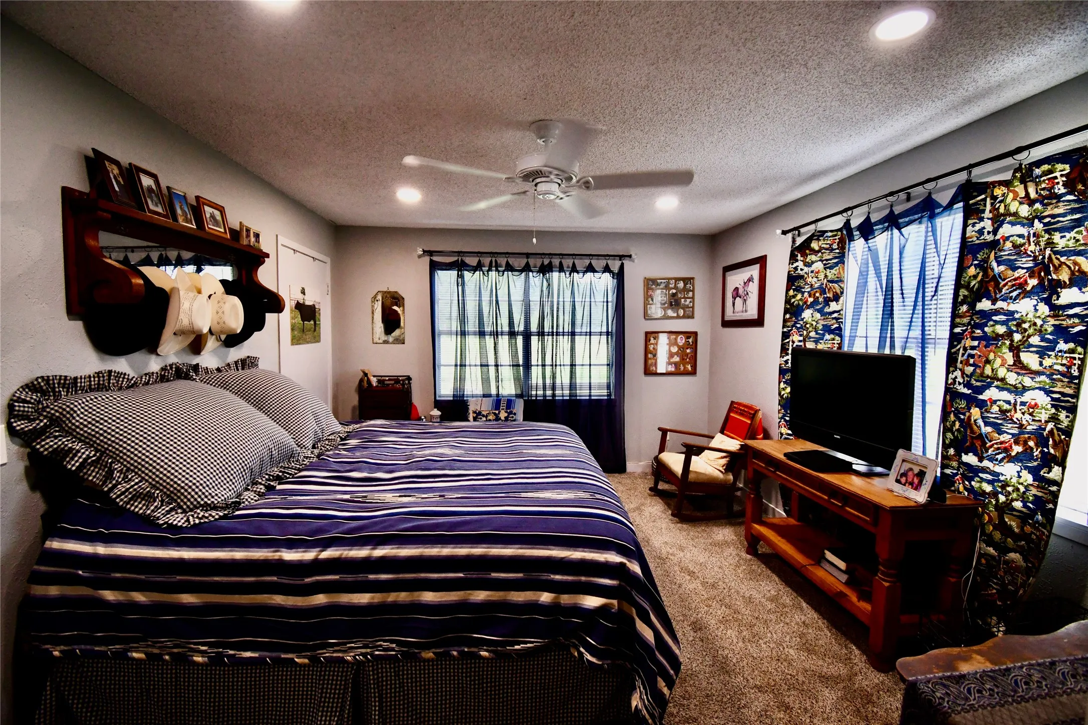 Single Family Residence For Sale in Comanche County , 324 County Road 317, Comanche, Texas 76442, 3 Bedroom, 2 Bathroom, Garage spaces, 1,943 Sqft, built in 1947, mls#21381056, Real Estate Agent in Comanche, Homes For Sale in Comanche county, Homes For Sale in Comanche, Realtor in Comanche Texas, Real Estate Brokerage Independent Realty Texas, Luminita Cordes Realtor