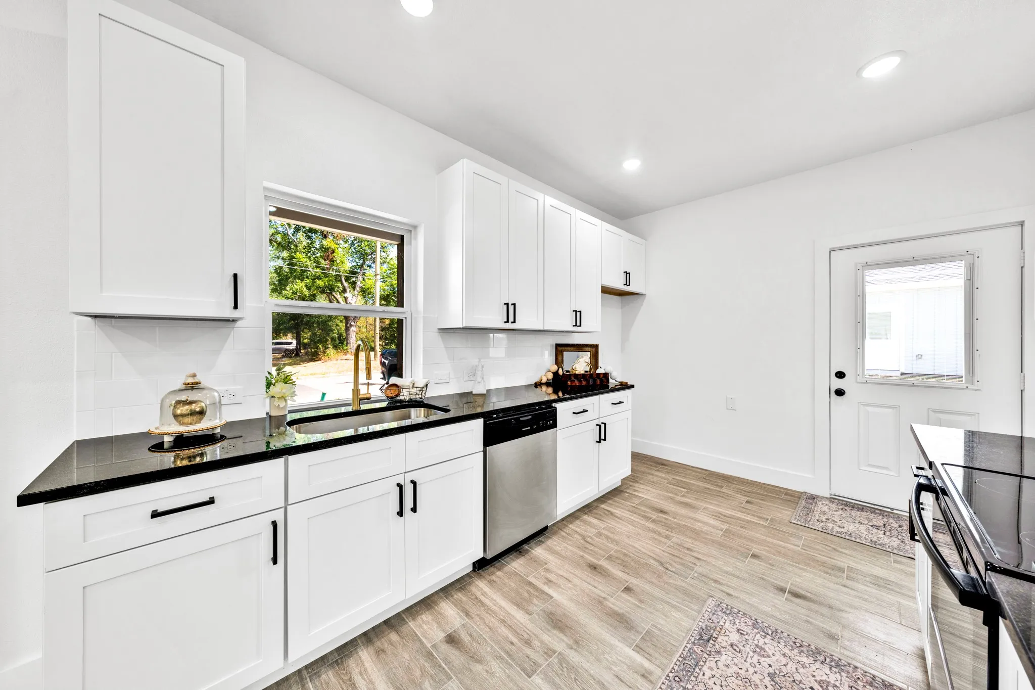 Single Family Residence For Sale in Hopkins County , 218 Calvert Street, Sulphur Springs, Texas 75482, 2 Bedroom, 2 Bathroom, Garage spaces, 862 Sqft, built in 2026, mls#21380266, Real Estate Agent in Sulphur Springs, Homes For Sale in Hopkins county, Homes For Sale in Sulphur Springs, Realtor in Sulphur Springs Texas, Real Estate Brokerage Independent Realty Texas, Luminita Cordes Realtor