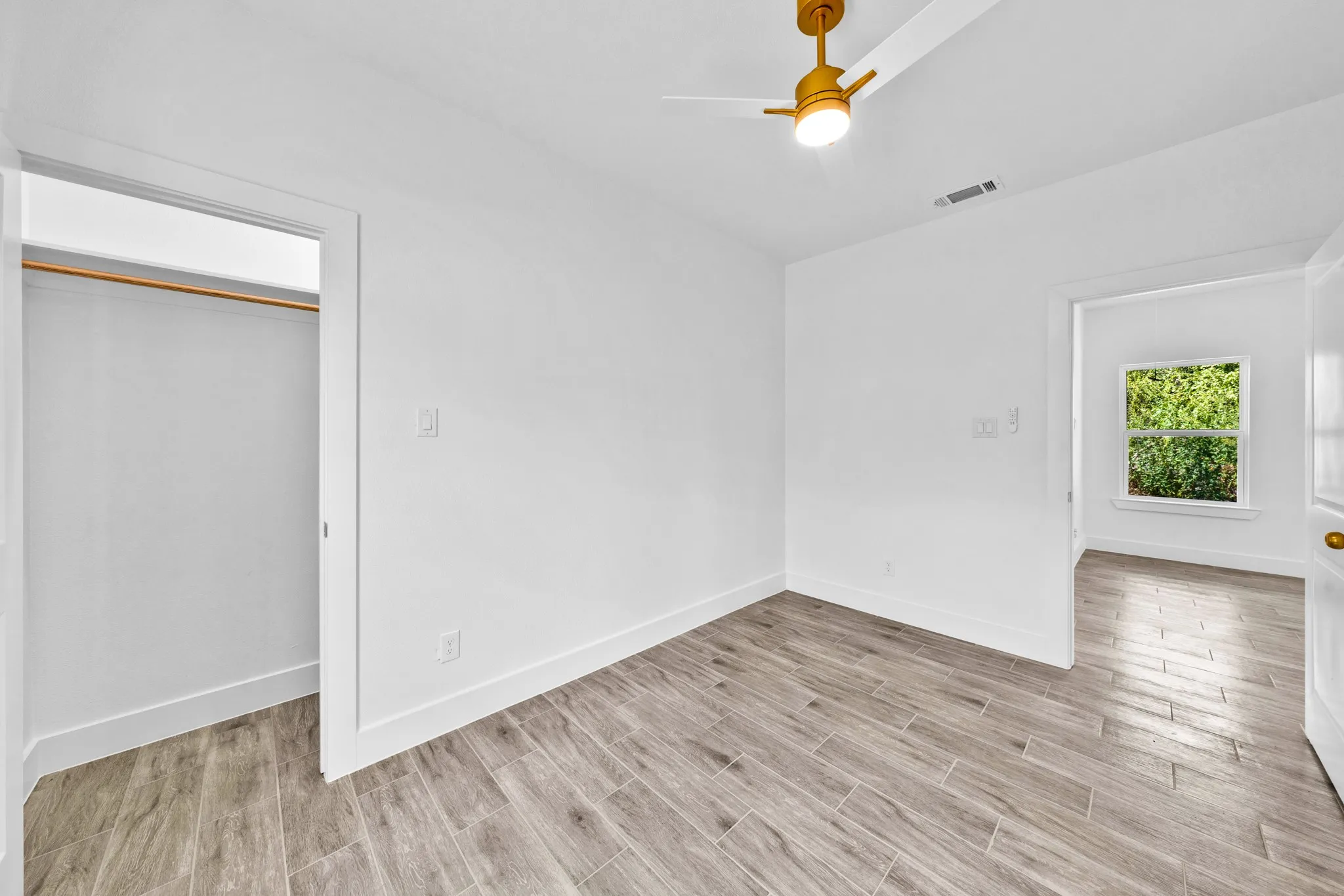 Single Family Residence For Sale in Hopkins County , 218 Calvert Street, Sulphur Springs, Texas 75482, 2 Bedroom, 2 Bathroom, Garage spaces, 862 Sqft, built in 2026, mls#21380266, Real Estate Agent in Sulphur Springs, Homes For Sale in Hopkins county, Homes For Sale in Sulphur Springs, Realtor in Sulphur Springs Texas, Real Estate Brokerage Independent Realty Texas, Luminita Cordes Realtor