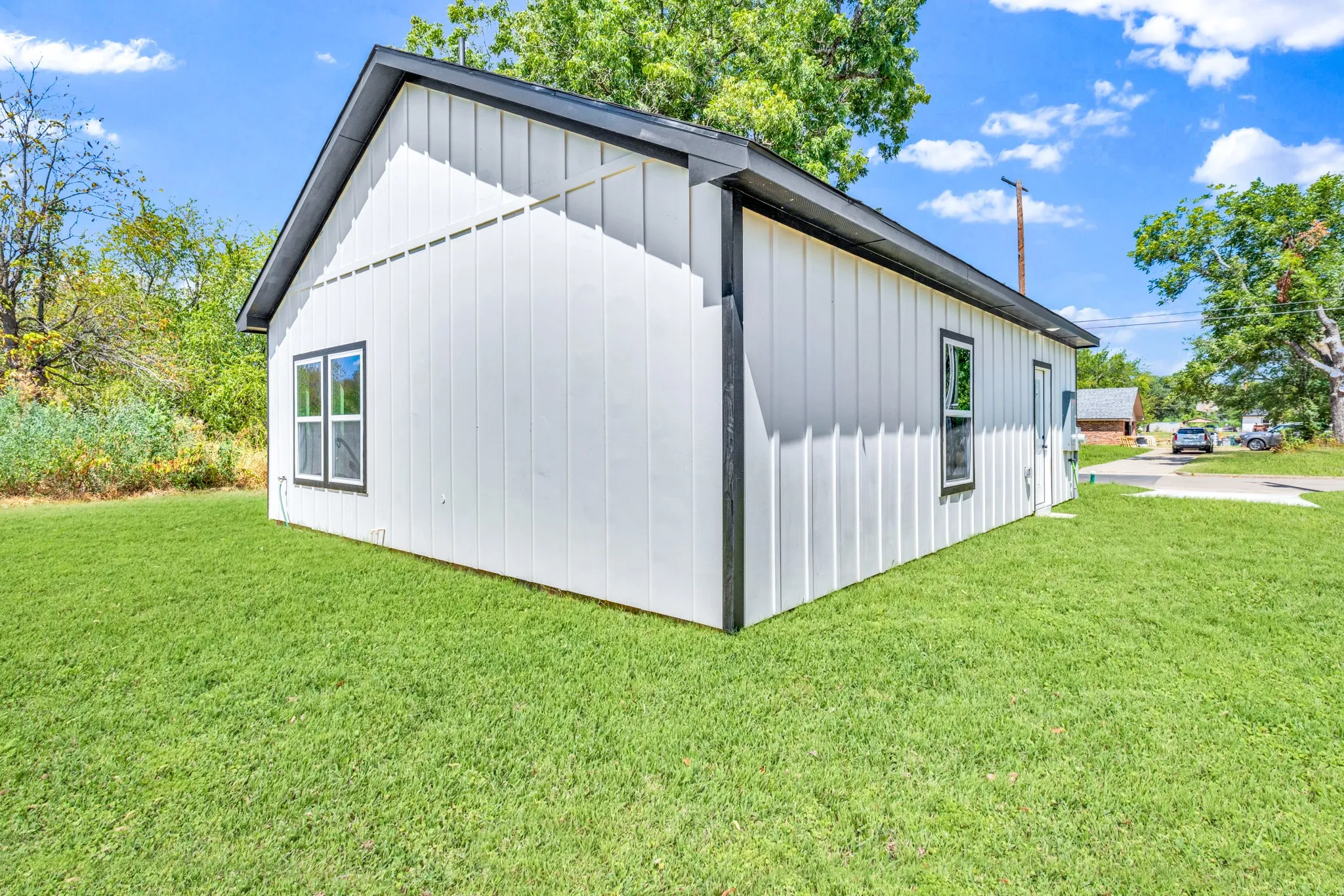 Single Family Residence For Sale in Hopkins County , 218 Calvert Street, Sulphur Springs, Texas 75482, 2 Bedroom, 2 Bathroom, Garage spaces, 862 Sqft, built in 2026, mls#21380266, Real Estate Agent in Sulphur Springs, Homes For Sale in Hopkins county, Homes For Sale in Sulphur Springs, Realtor in Sulphur Springs Texas, Real Estate Brokerage Independent Realty Texas, Luminita Cordes Realtor